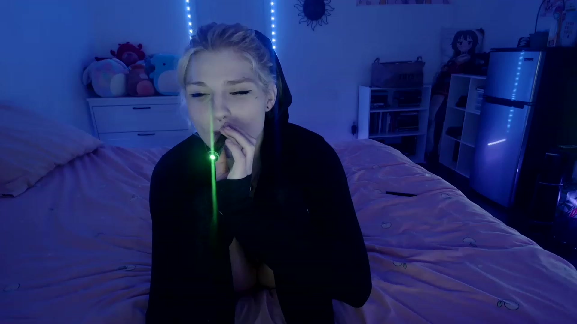 Gallery image thumbnail from DuckChan0's myfreecams stream on, 03/26/2023, 22:30 image 3 of 20