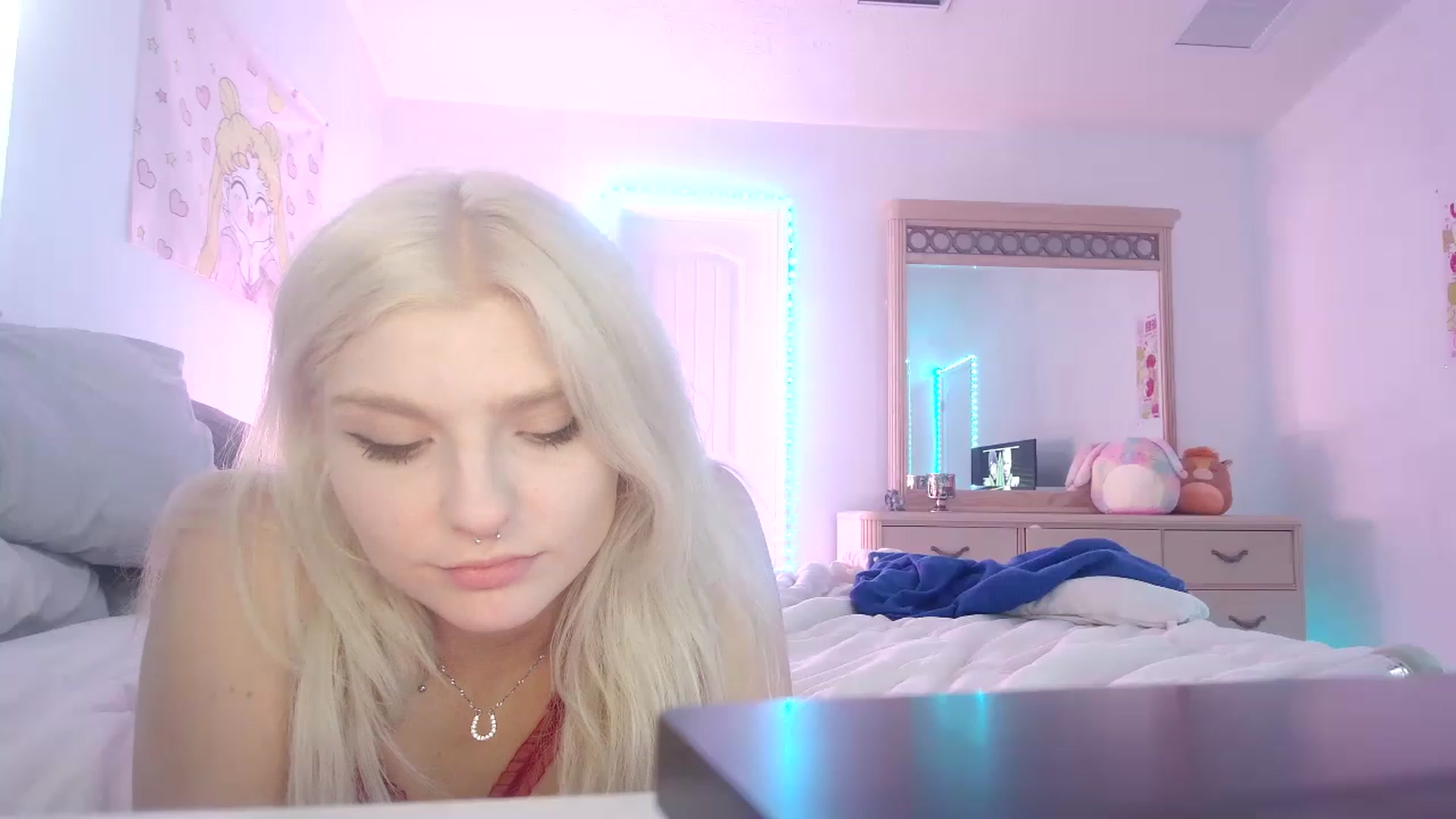 Gallery image thumbnail from DuckChan0's myfreecams stream on, 04/20/2023, 23:18 image 5 of 20