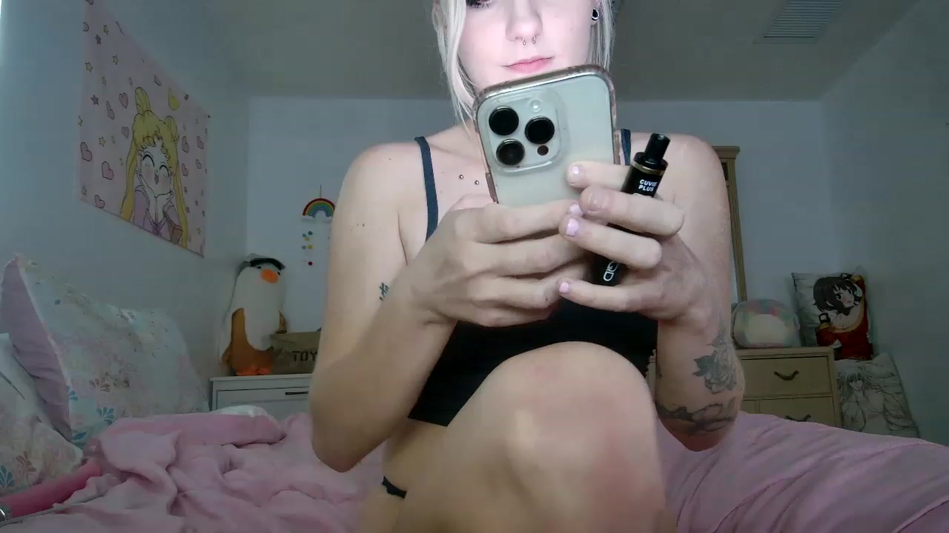 Gallery image thumbnail from DuckChan0's myfreecams stream on, 05/31/2023, 16:42 image 9 of 20