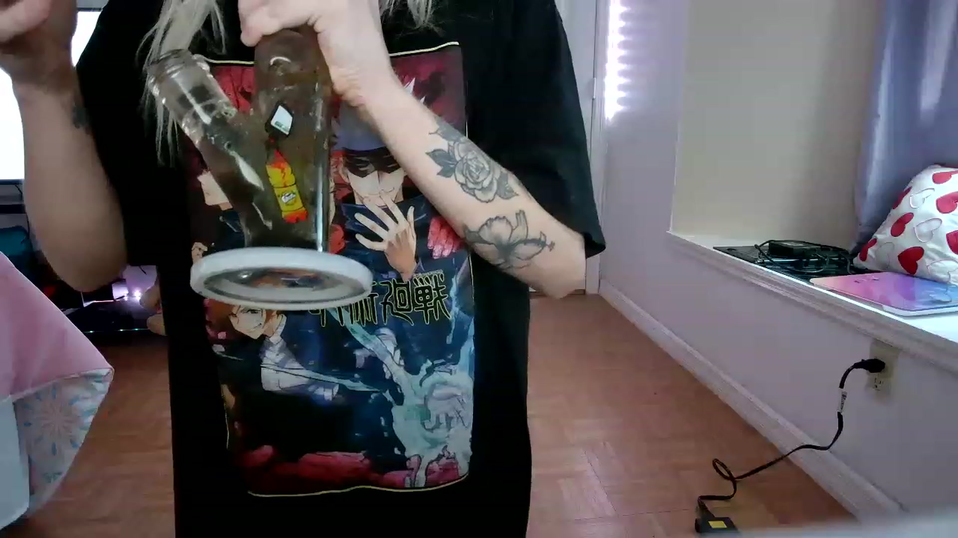 Gallery image thumbnail from DuckChan0's myfreecams stream on, 06/07/2023, 18:16 image 5 of 20