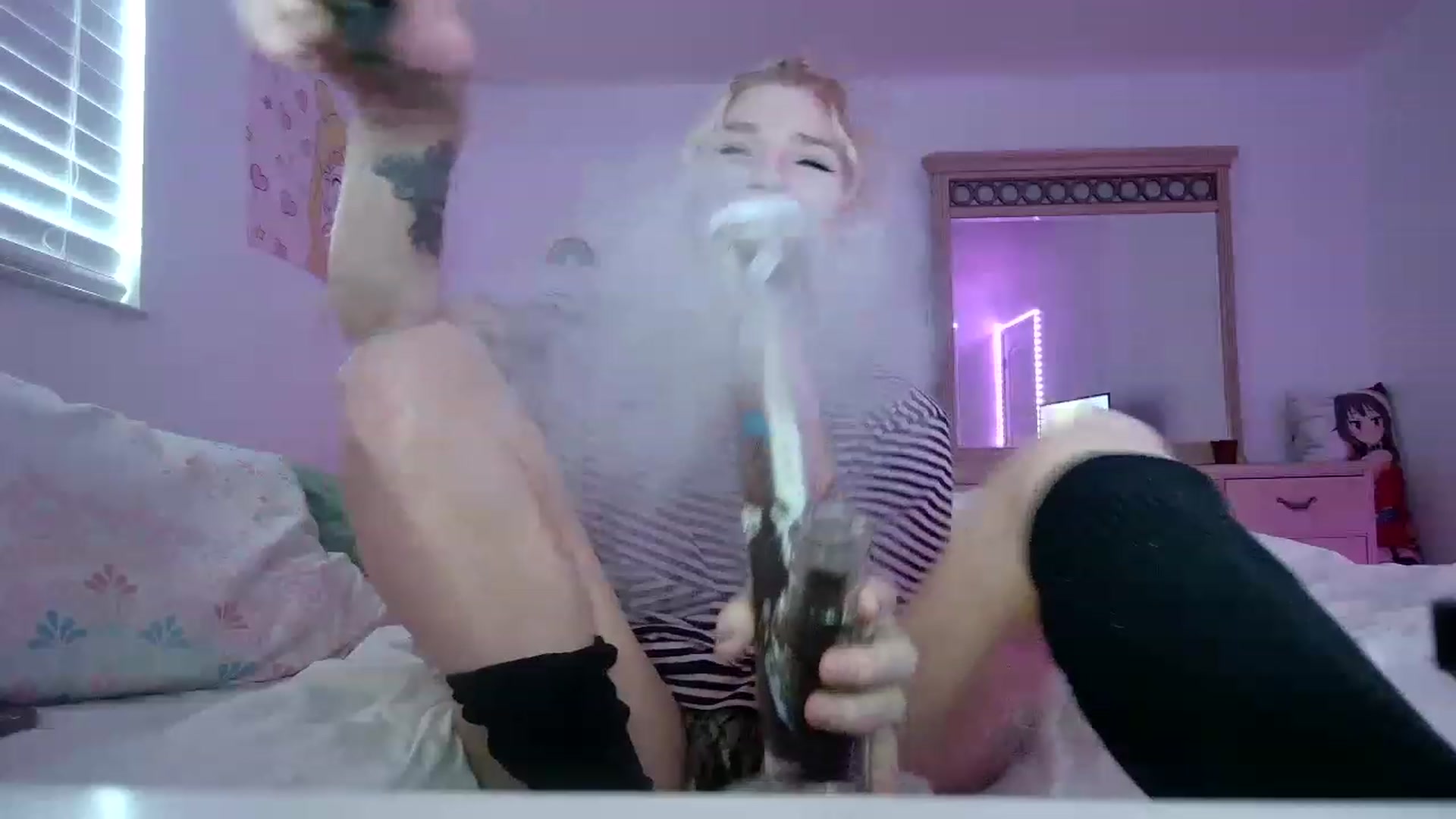 Gallery image thumbnail from DuckChan0's myfreecams stream on, 06/14/2023, 17:17 image 16 of 20