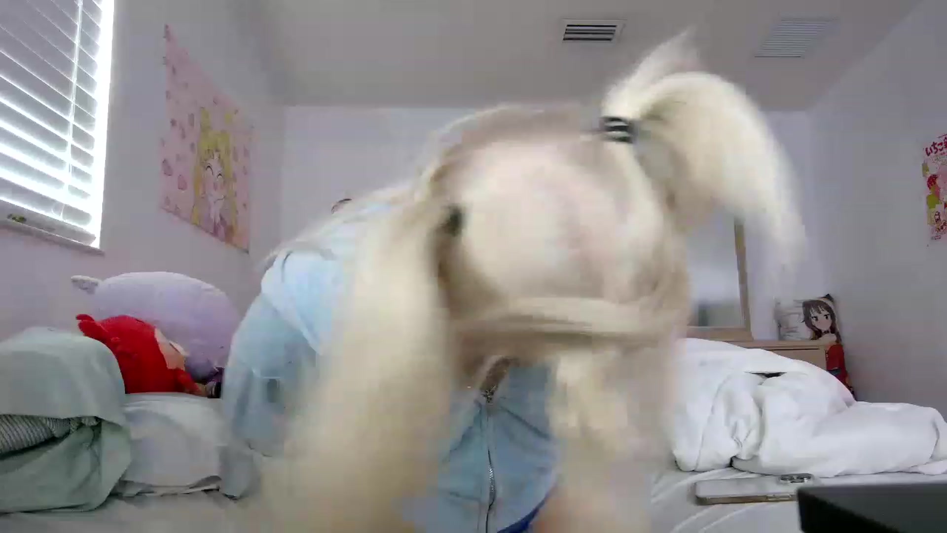 Gallery image thumbnail from DuckChan0's myfreecams stream on, 06/26/2023, 17:15 image 4 of 20