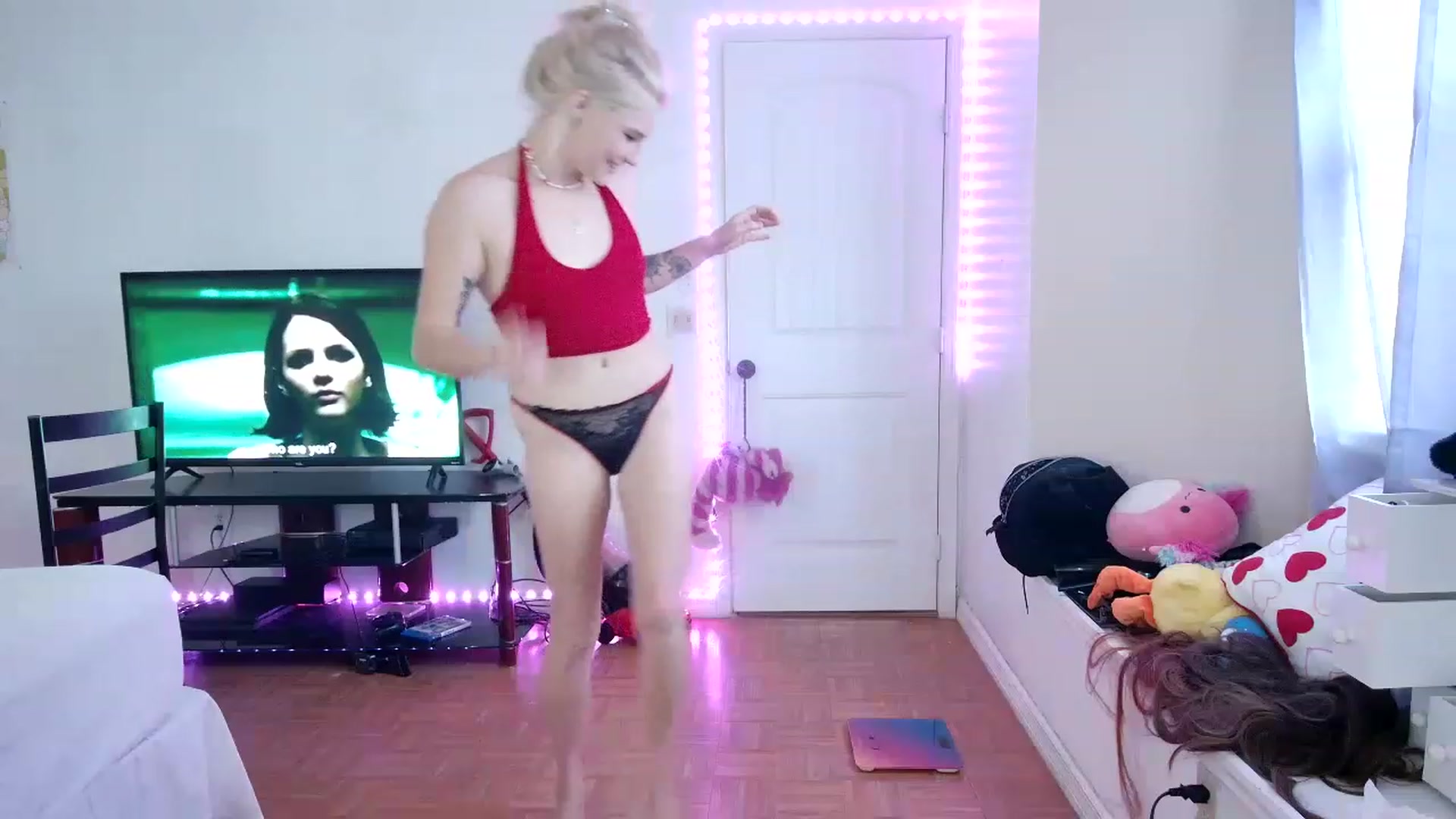 Gallery image thumbnail from DuckChan0's myfreecams stream on, 06/27/2023, 15:45 image 3 of 20