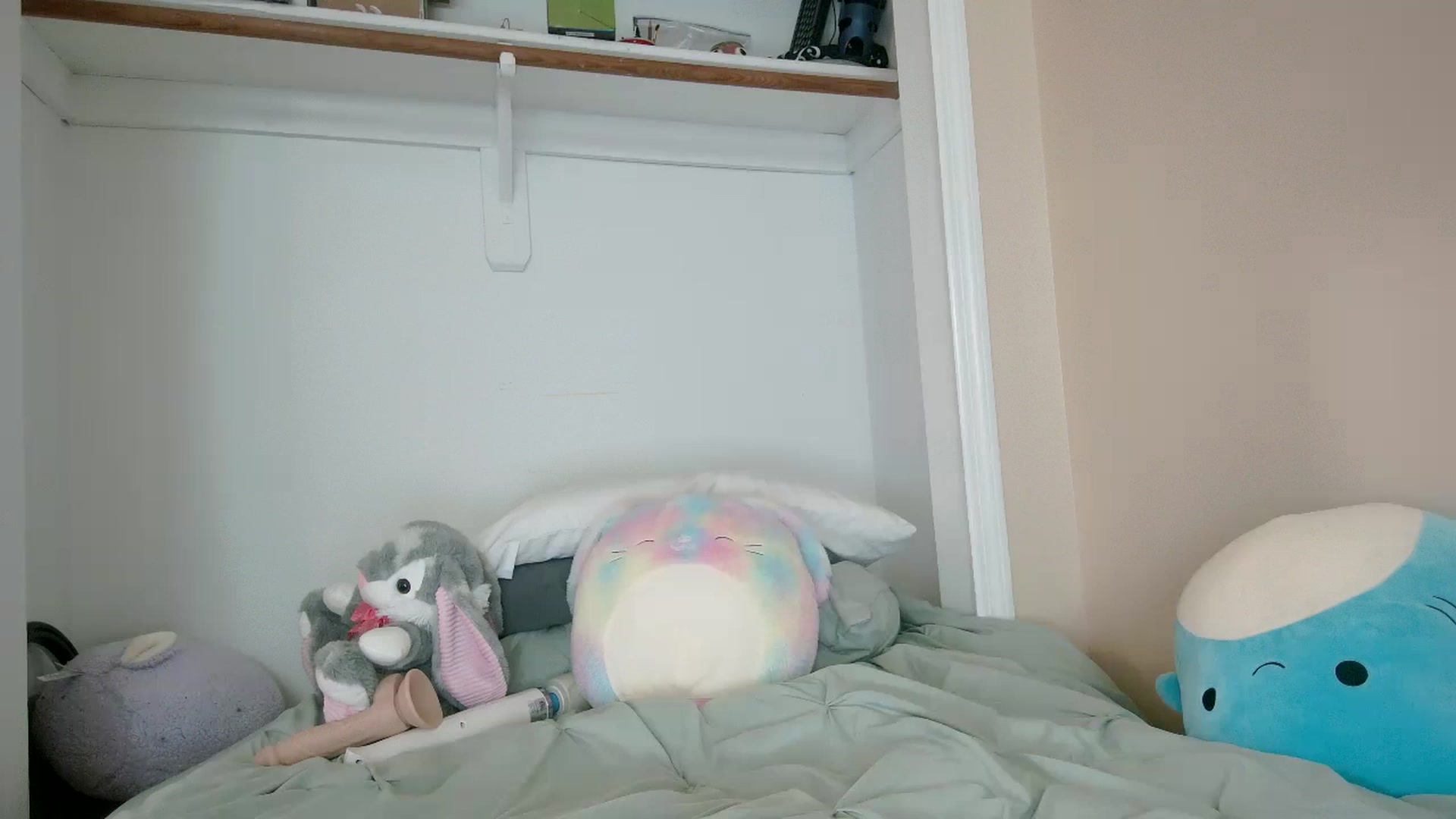 Gallery image thumbnail from DuckChan0's myfreecams stream on, 07/10/2023, 19:08 image 1 of 20