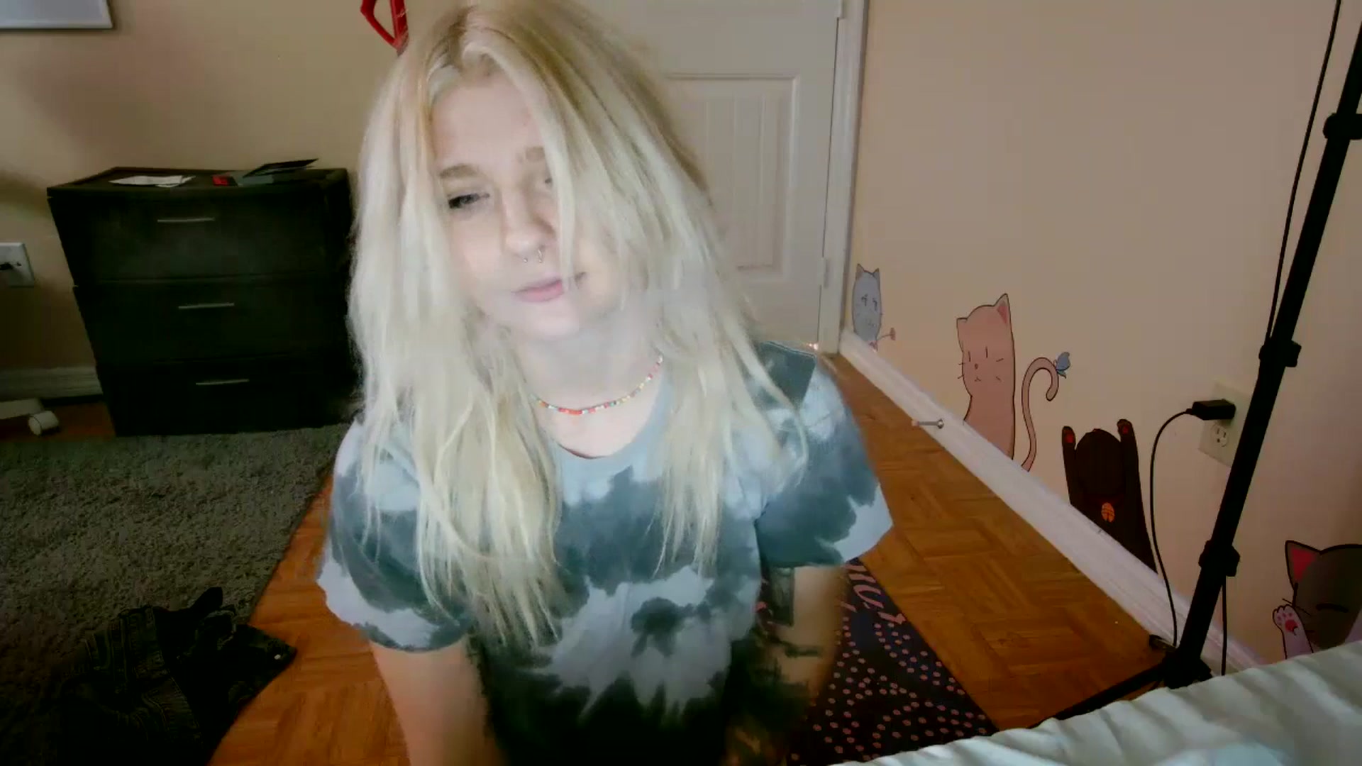 Gallery image thumbnail from DuckChan0's myfreecams stream on, 07/13/2023, 16:06 image 11 of 20