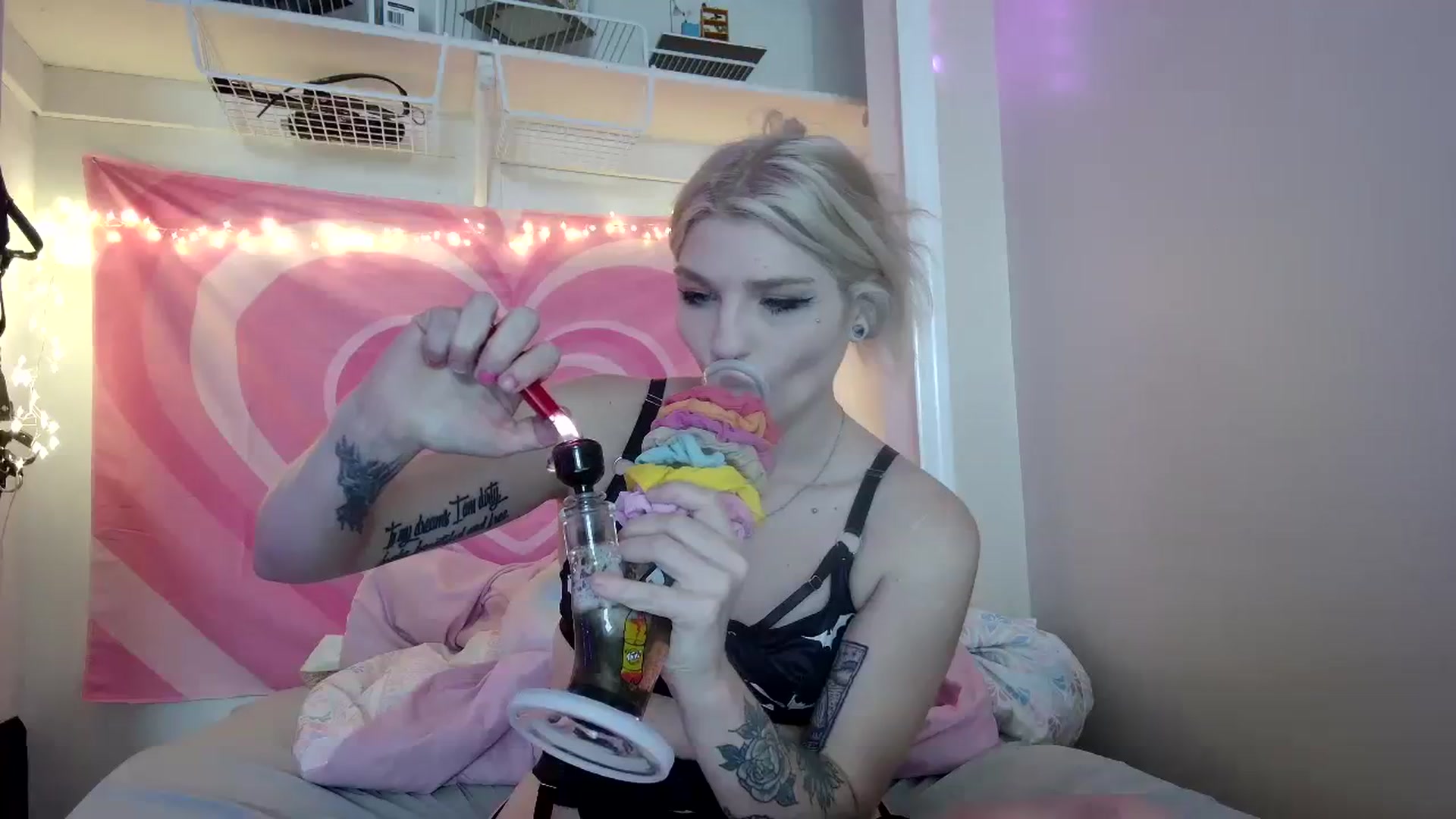 Gallery image thumbnail from DuckChan0's myfreecams stream on, 07/31/2023, 16:51 image 20 of 20