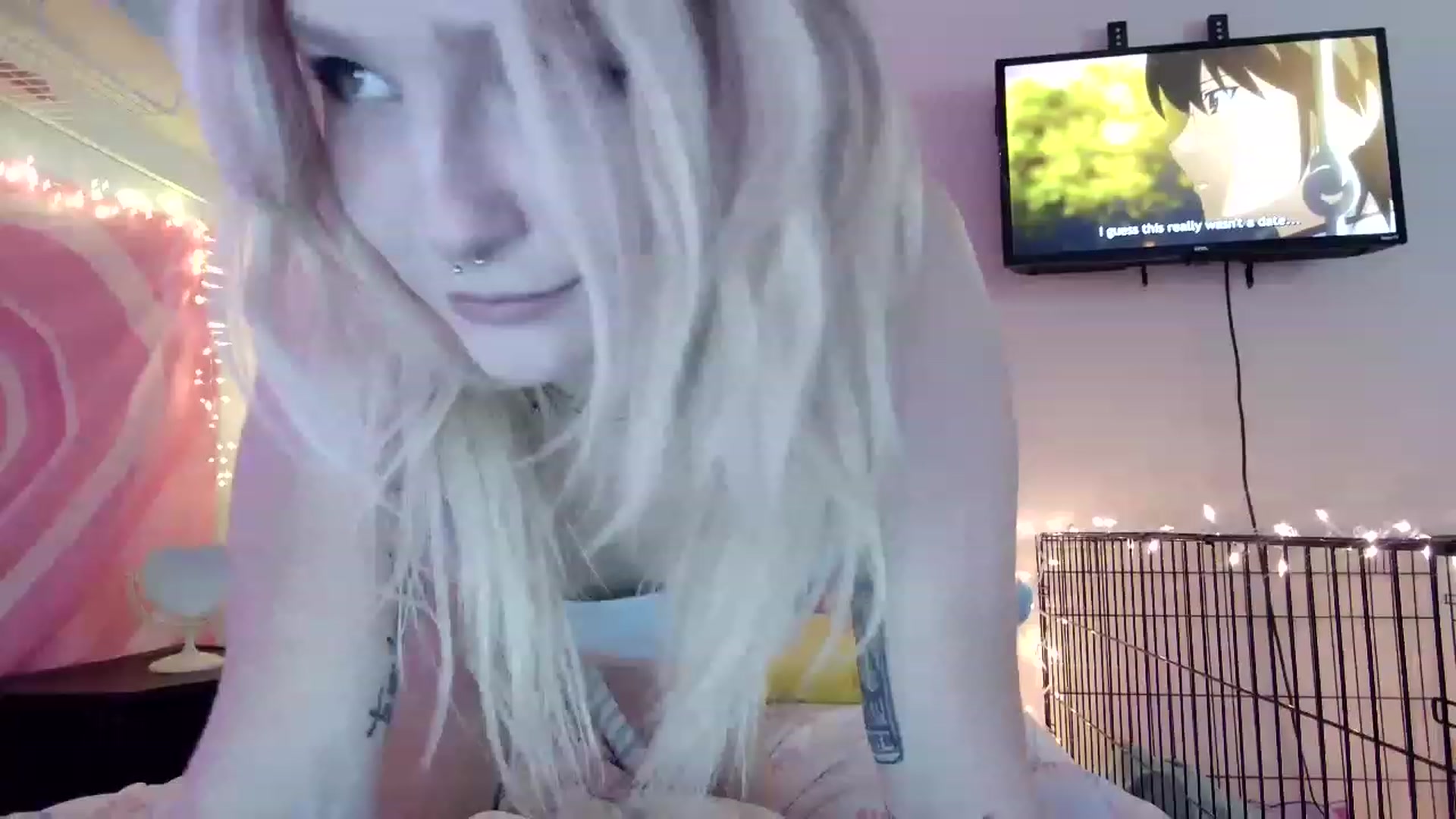 Gallery image thumbnail from DuckChan0's myfreecams stream on, 08/16/2023, 17:33 image 9 of 20
