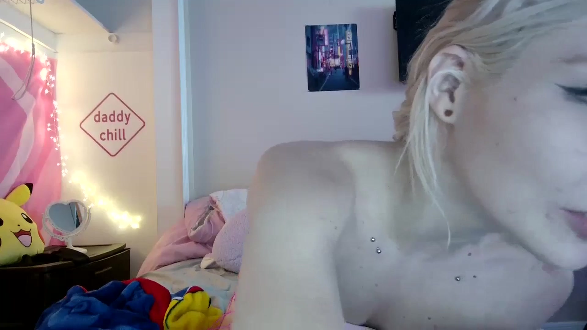 Gallery image thumbnail from DuckChan0's myfreecams stream on, 08/23/2023, 17:53 image 20 of 20