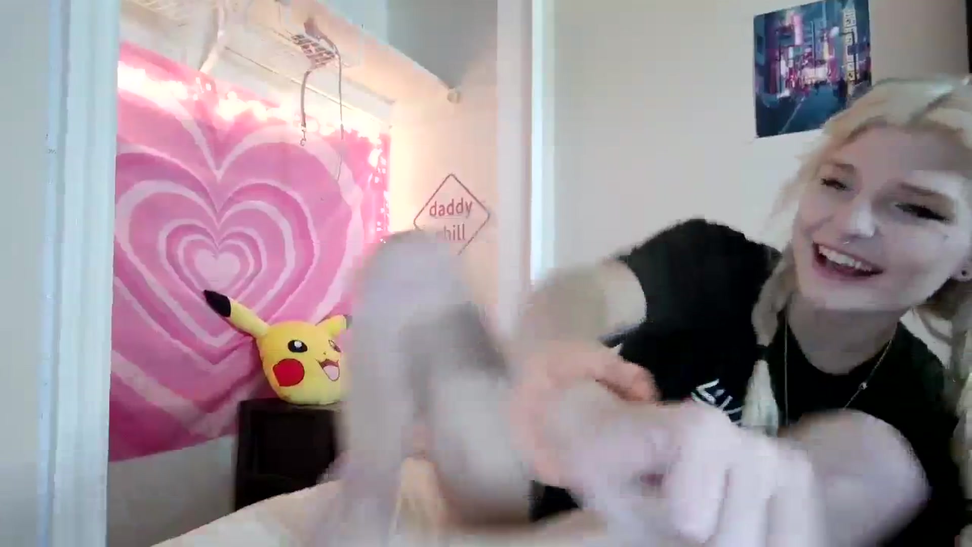 Gallery image thumbnail from DuckChan0's myfreecams stream on, 09/07/2023, 17:42 image 3 of 20