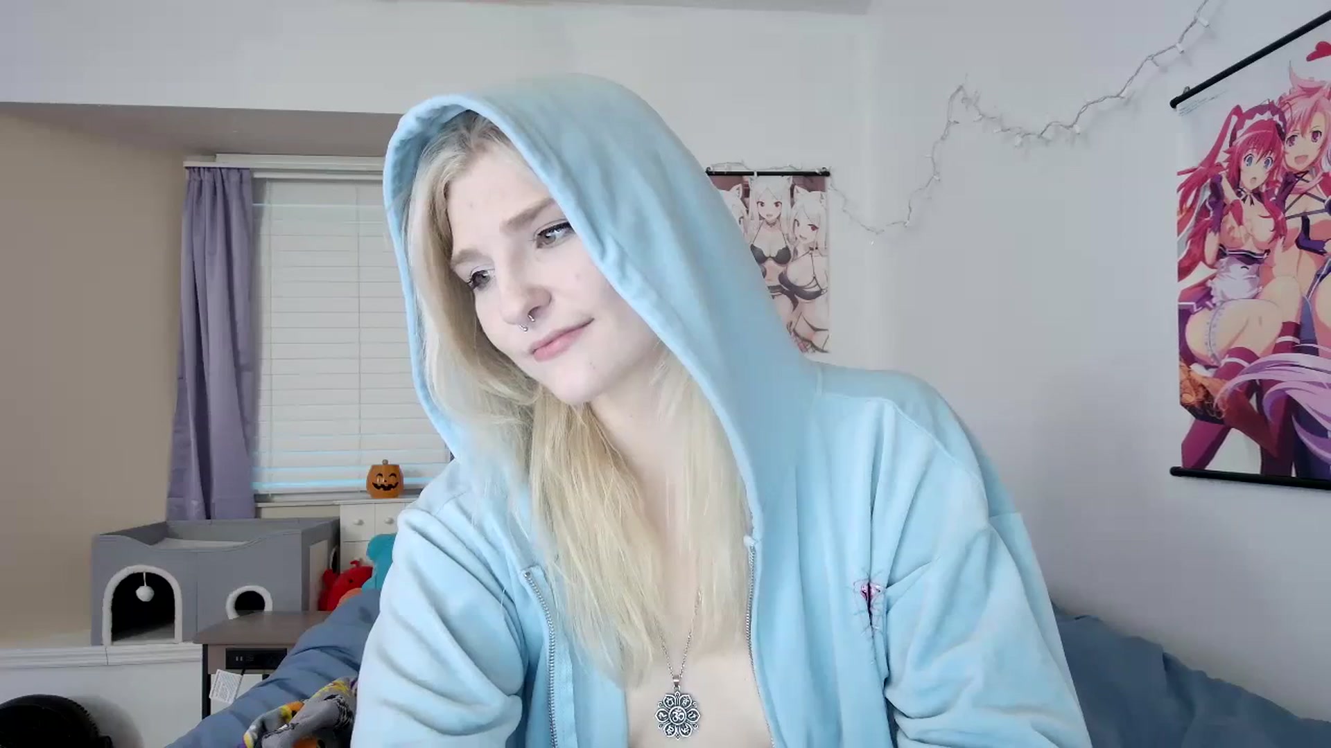 Gallery image thumbnail from DuckChan0's myfreecams stream on, 09/09/2023, 23:47 image 19 of 20