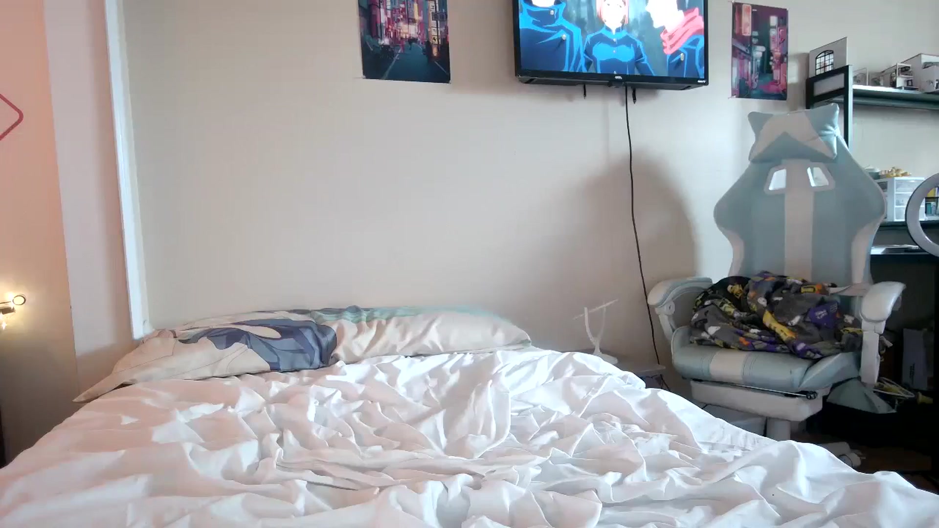 Gallery image thumbnail from DuckChan0's myfreecams stream on, 09/13/2023, 16:09 image 18 of 20
