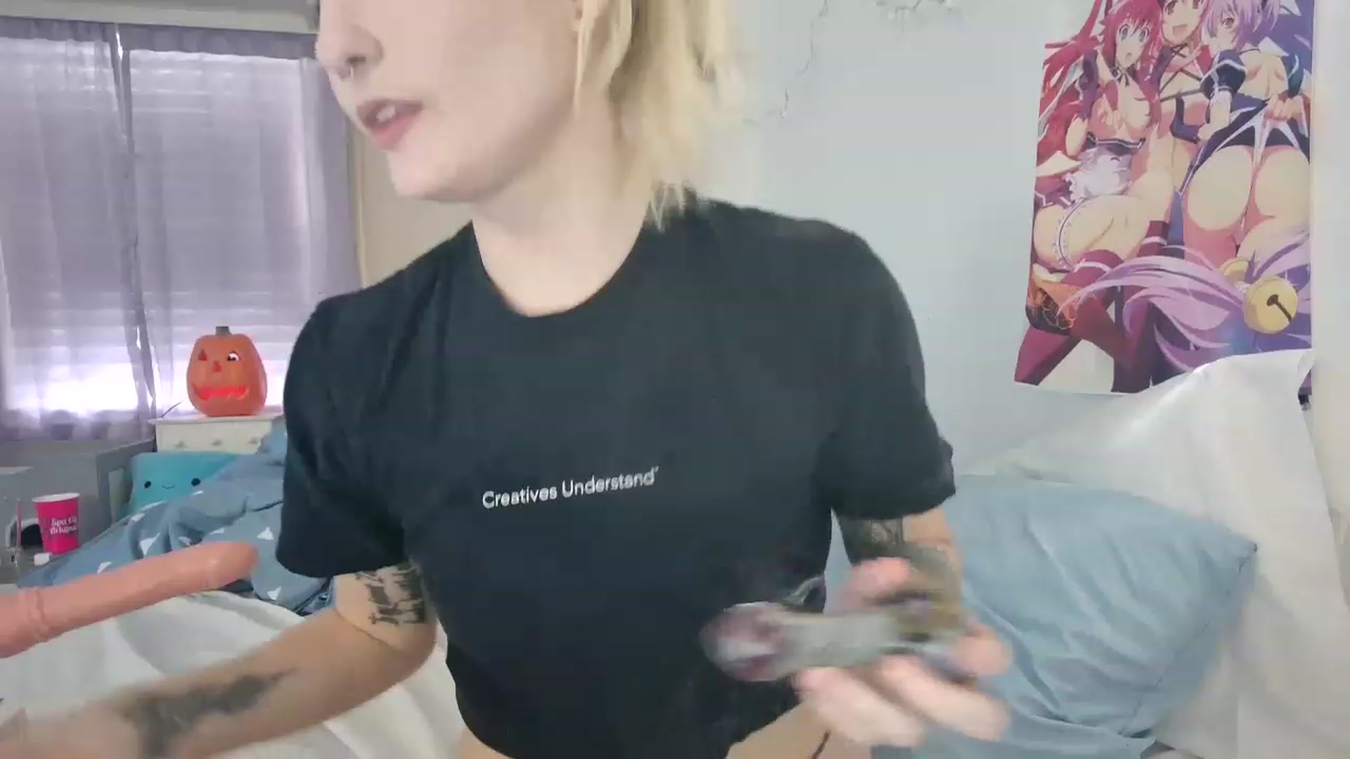 Gallery image thumbnail from DuckChan0's myfreecams stream on, 09/18/2023, 17:51 image 7 of 20