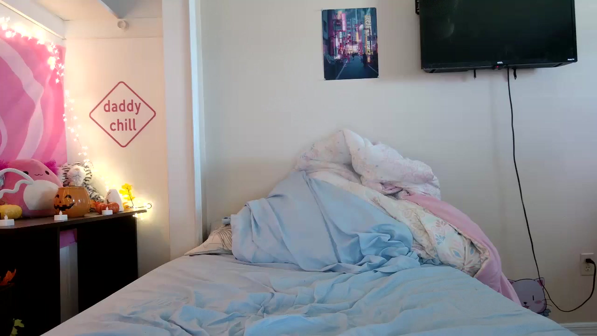 Gallery image thumbnail from DuckChan0's myfreecams stream on, 09/25/2023, 15:43 image 4 of 20
