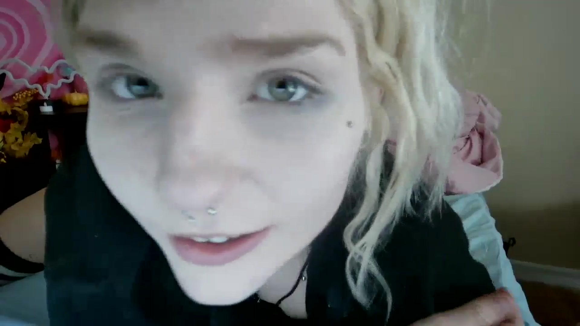 Gallery image thumbnail from DuckChan0's myfreecams stream on, 09/29/2023, 17:34 image 10 of 20