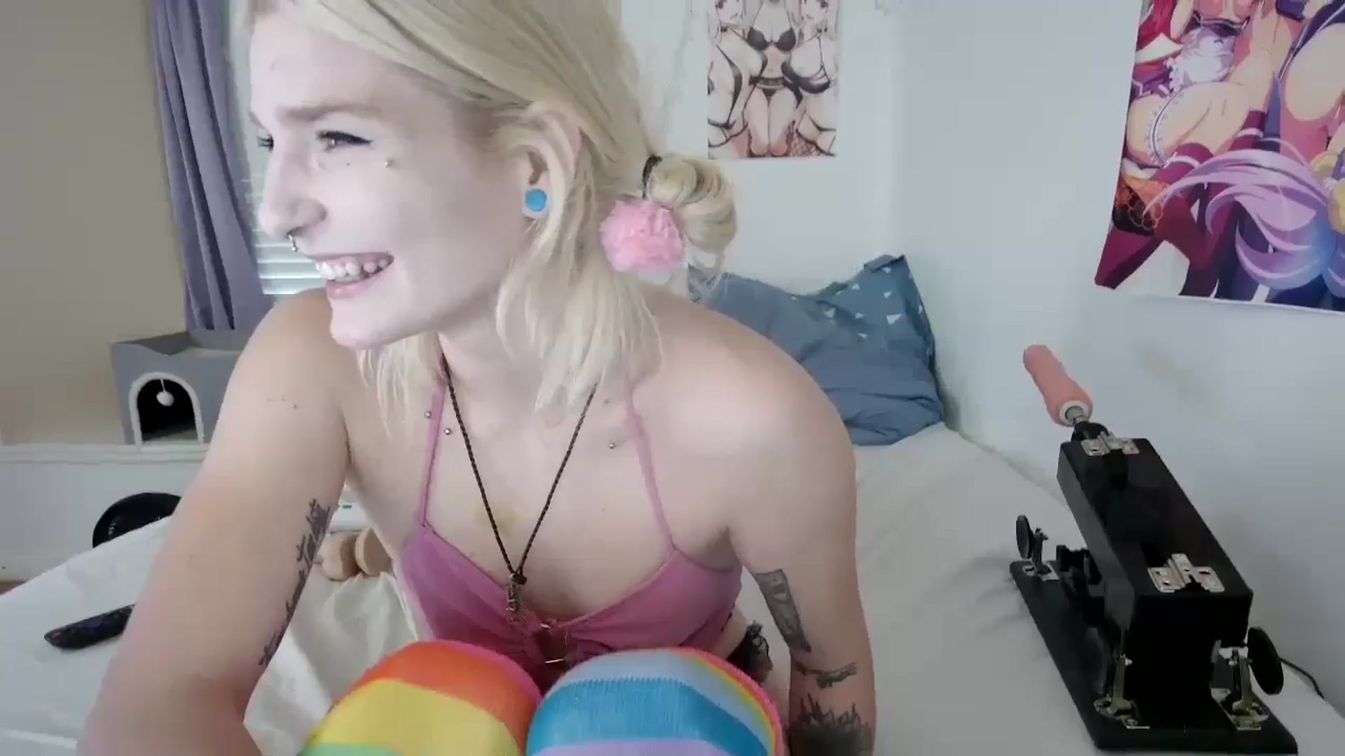 Gallery image thumbnail from DuckChan0's myfreecams stream on, 09/30/2023, 21:44 image 5 of 20