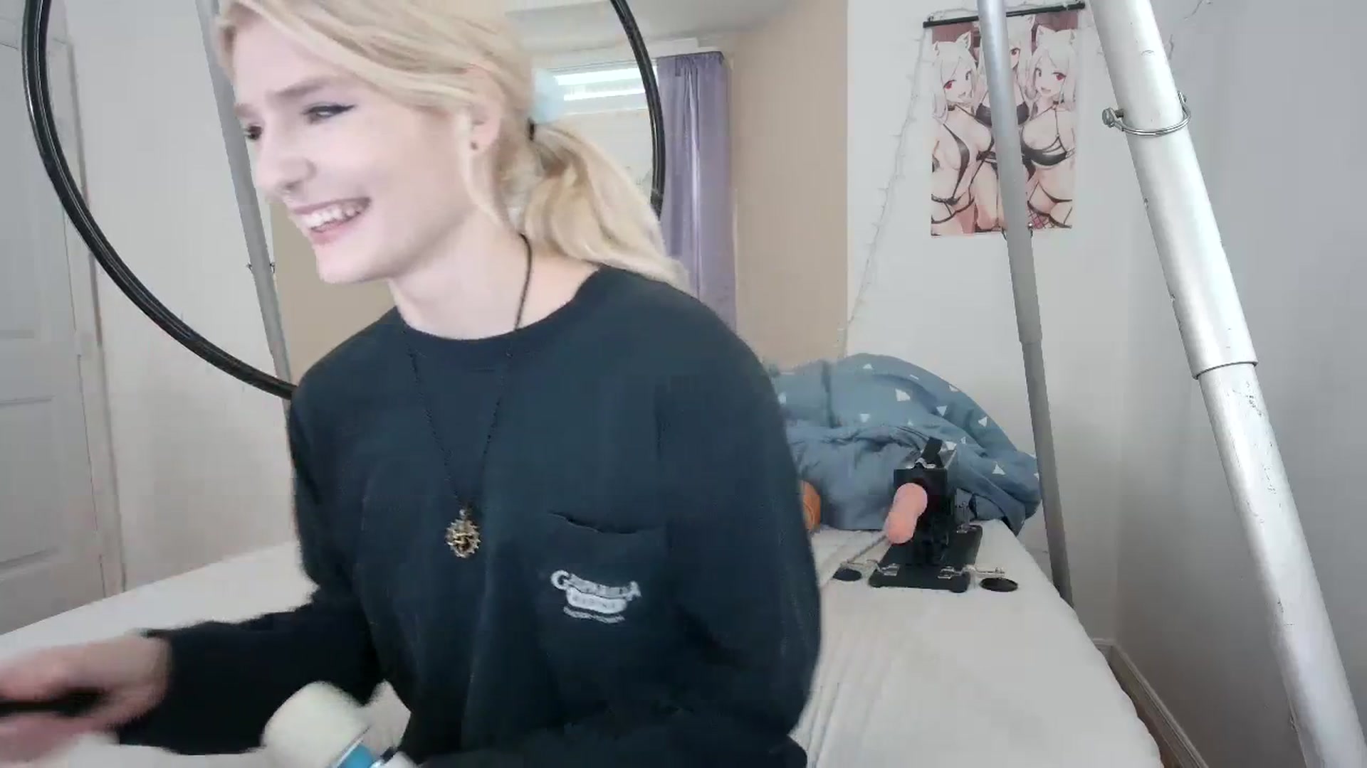 Gallery image thumbnail from DuckChan0's myfreecams stream on, 10/03/2023, 15:16 image 7 of 20
