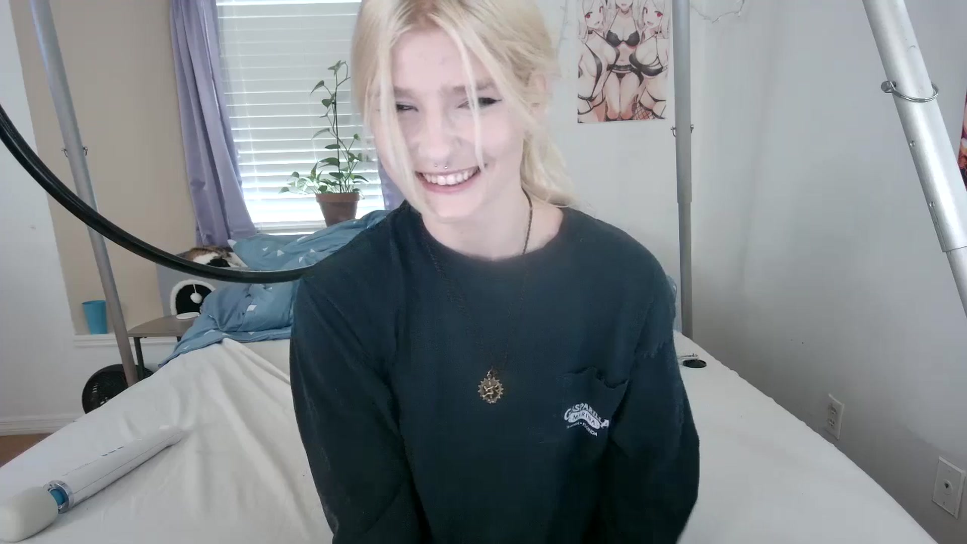 Gallery image thumbnail from DuckChan0's myfreecams stream on, 10/03/2023, 15:16 image 8 of 20