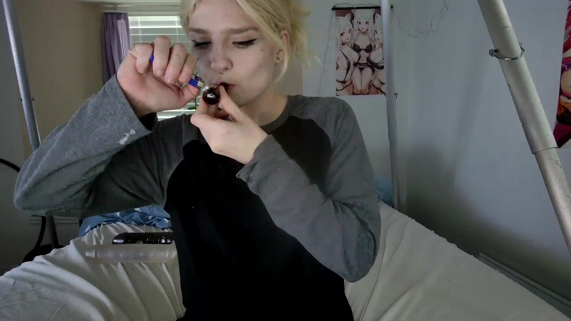 Gallery image thumbnail from DuckChan0's myfreecams stream on, 10/06/2023, 17:20 image 3 of 20