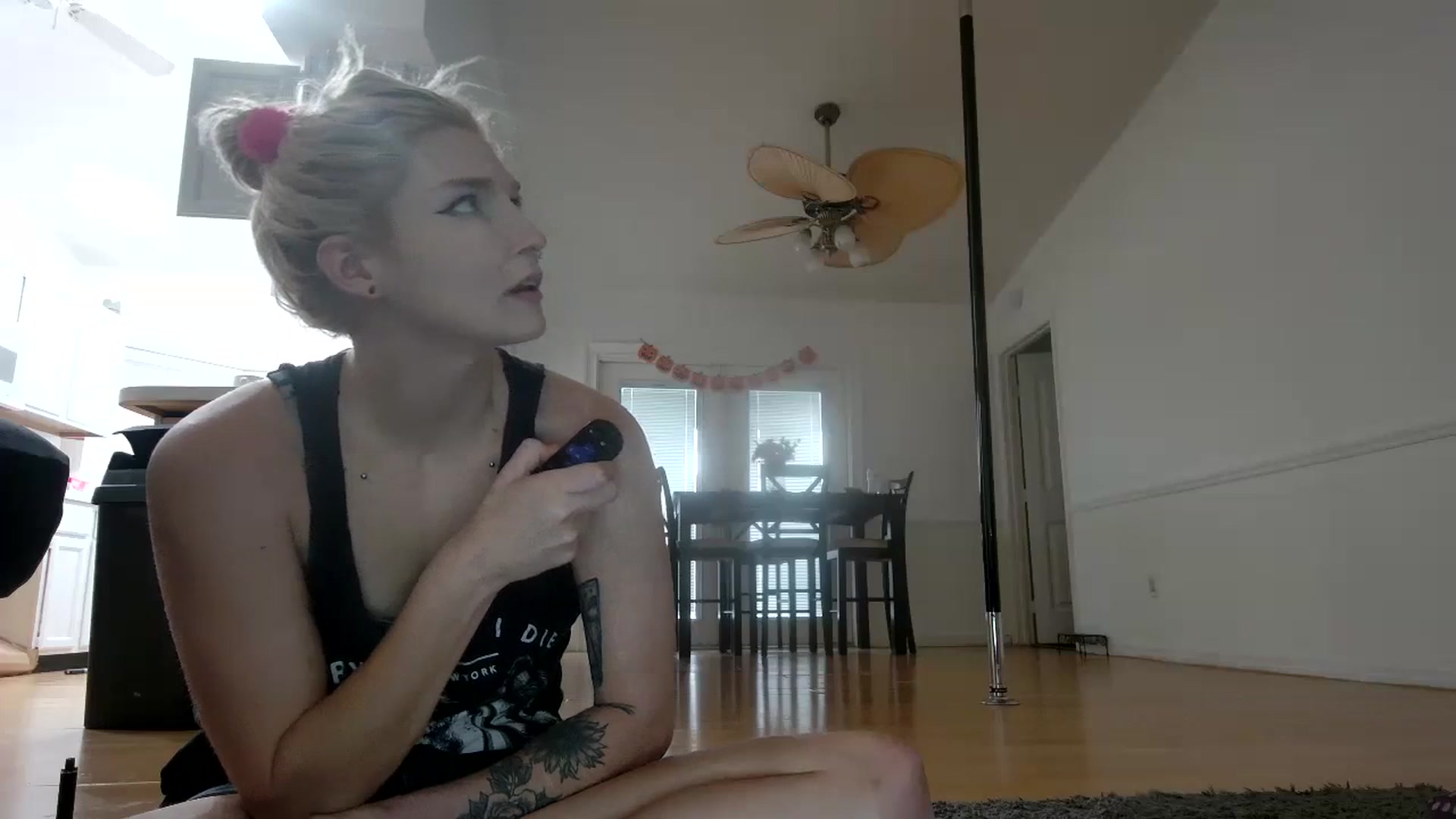 Gallery image thumbnail from DuckChan0's myfreecams stream on, 10/09/2023, 19:05 image 6 of 20