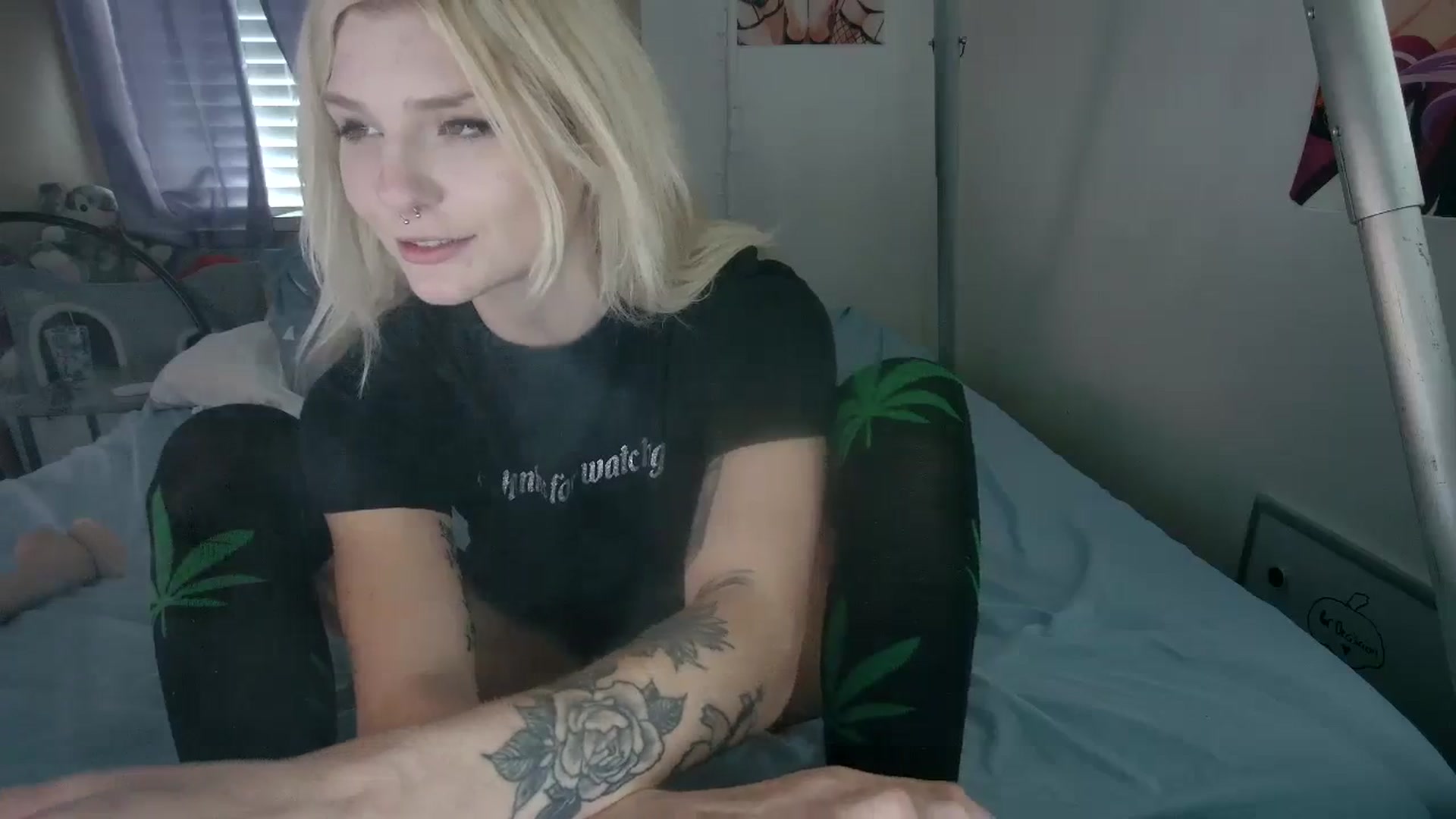 Gallery image thumbnail from DuckChan0's myfreecams stream on, 10/10/2023, 17:43 image 8 of 20