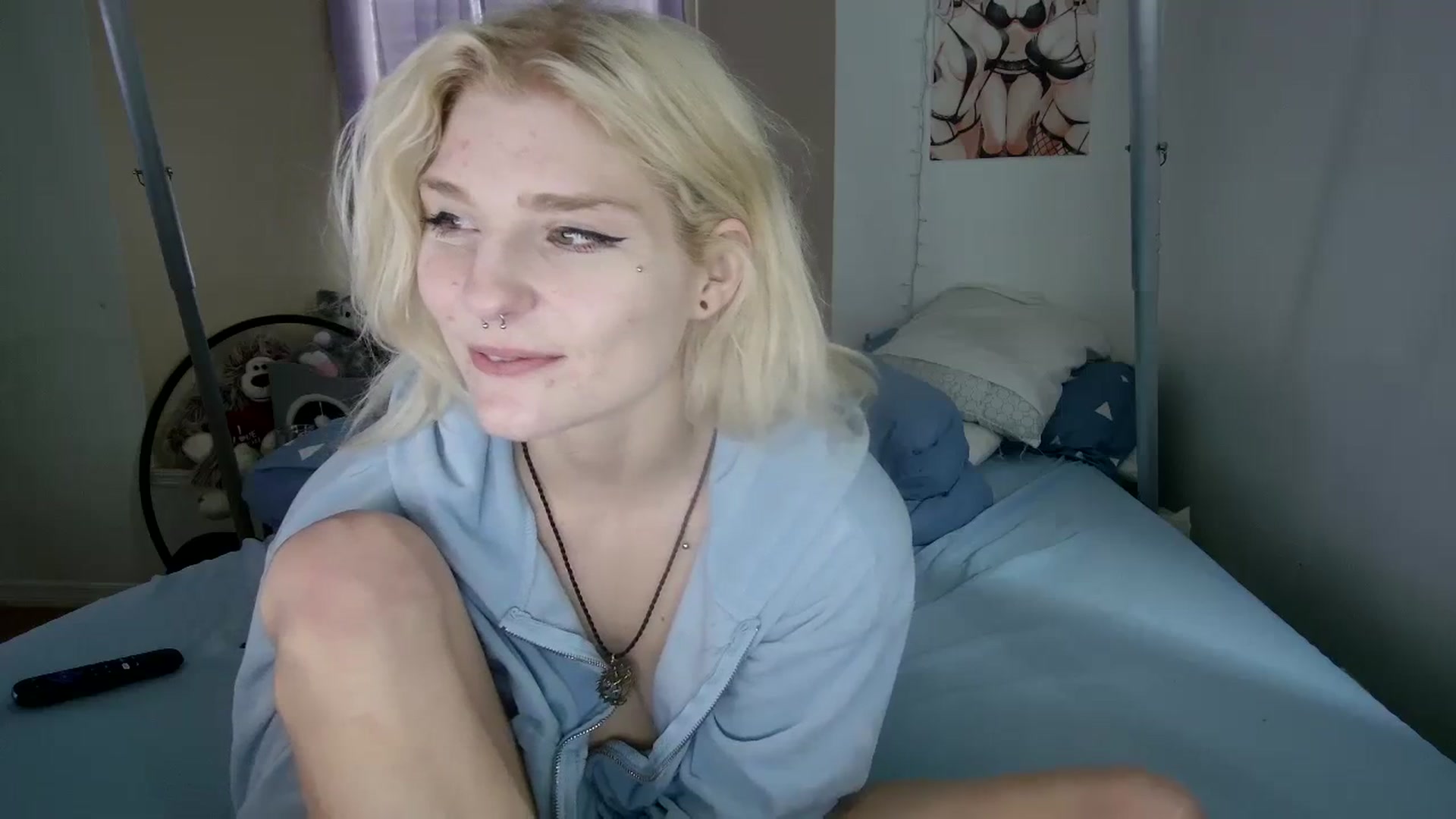 Gallery image thumbnail from DuckChan0's myfreecams stream on, 10/11/2023, 17:58 image 3 of 20