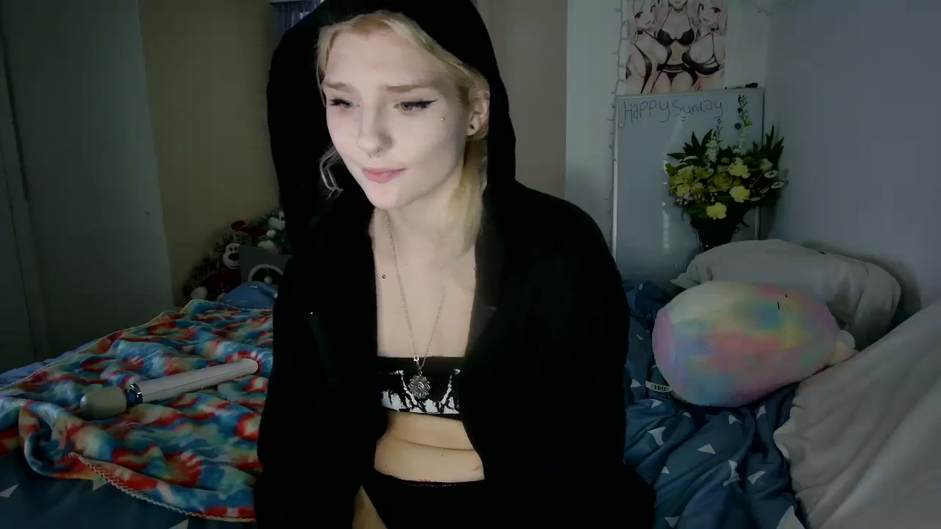 Gallery image thumbnail from DuckChan0's myfreecams stream on, 10/15/2023, 21:15 image 17 of 20