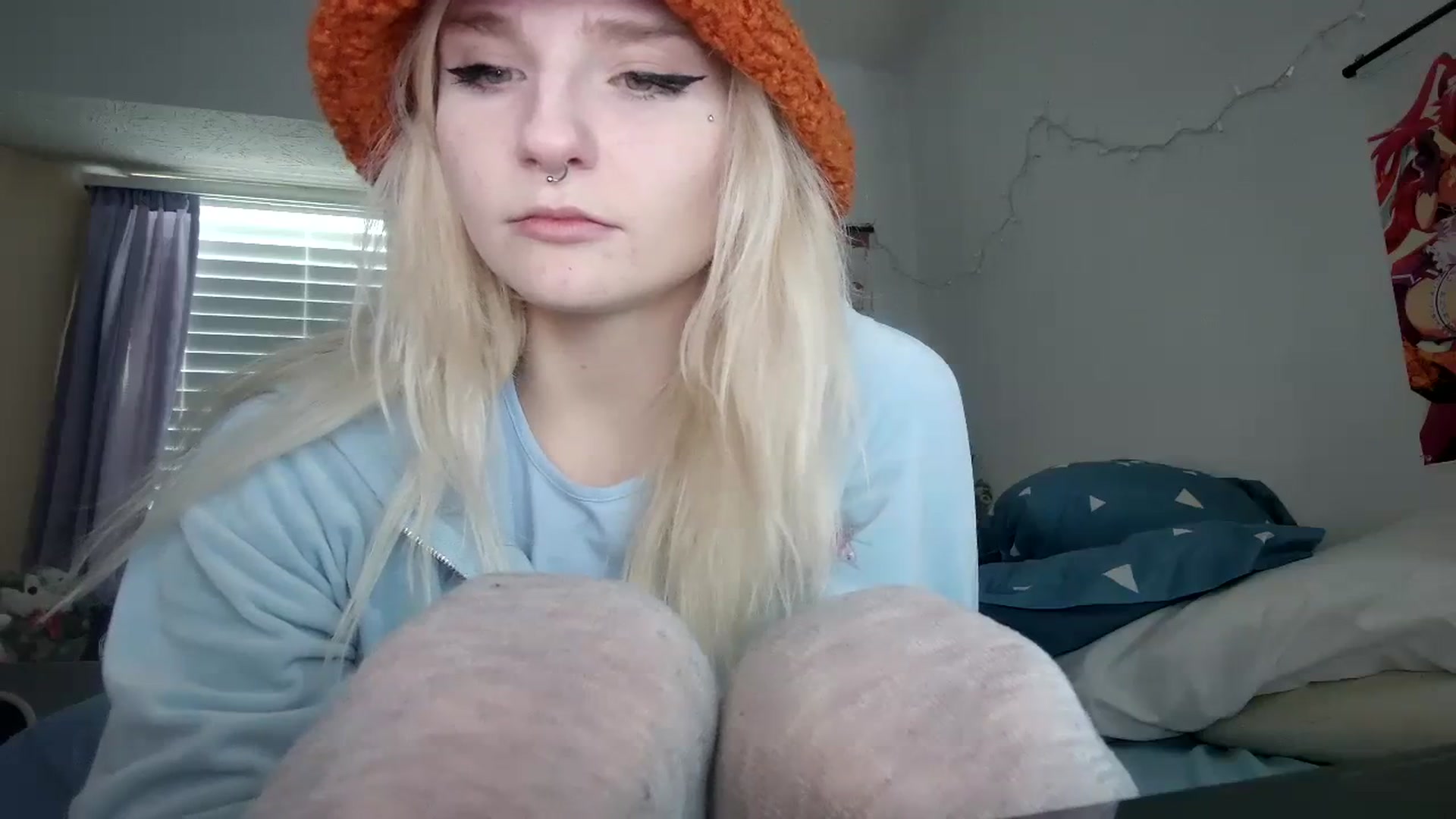 Gallery image thumbnail from DuckChan0's myfreecams stream on, 10/18/2023, 14:57 image 13 of 20