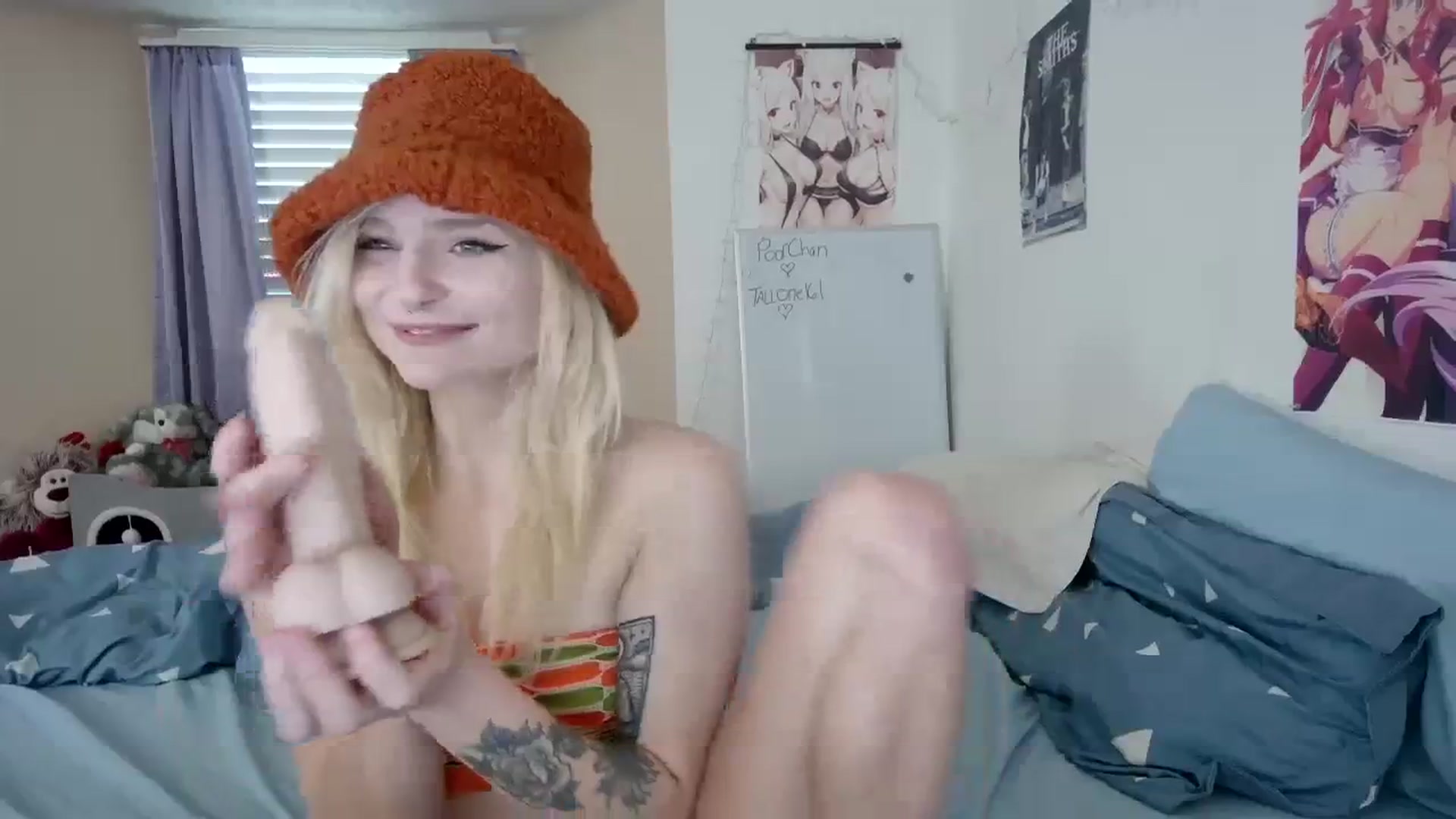 Gallery image thumbnail from DuckChan0's myfreecams stream on, 10/22/2023, 22:03 image 16 of 20