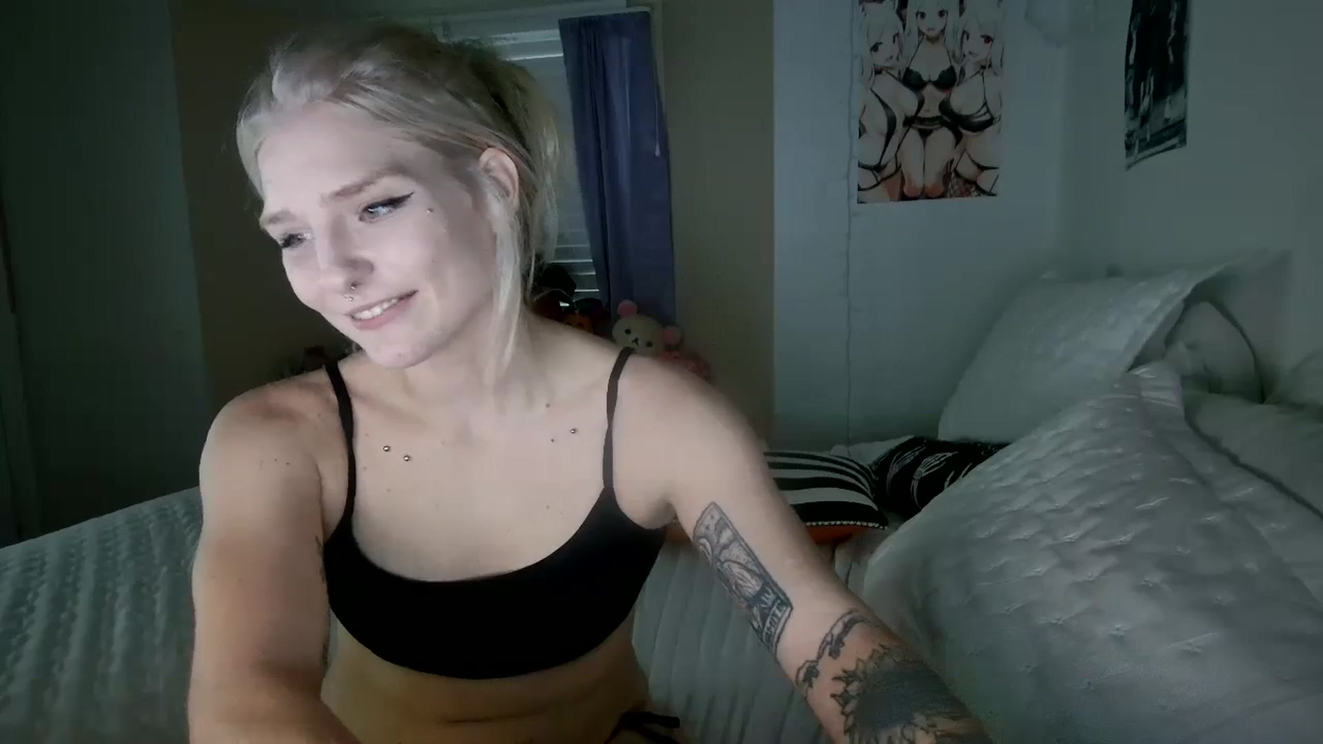 Gallery image thumbnail from DuckChan0's myfreecams stream on, 10/24/2023, 22:36 image 11 of 20