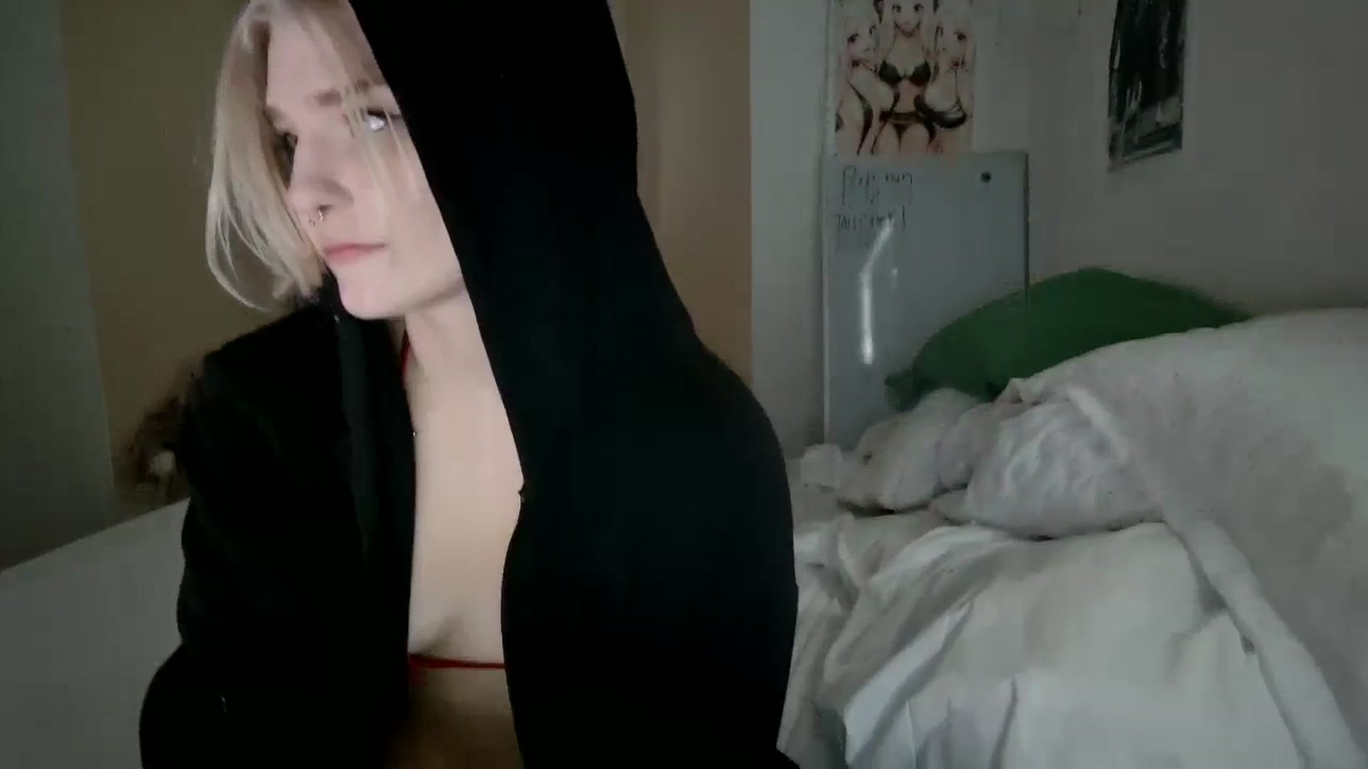 Gallery image thumbnail from DuckChan0's myfreecams stream on, 10/25/2023, 16:59 image 2 of 20