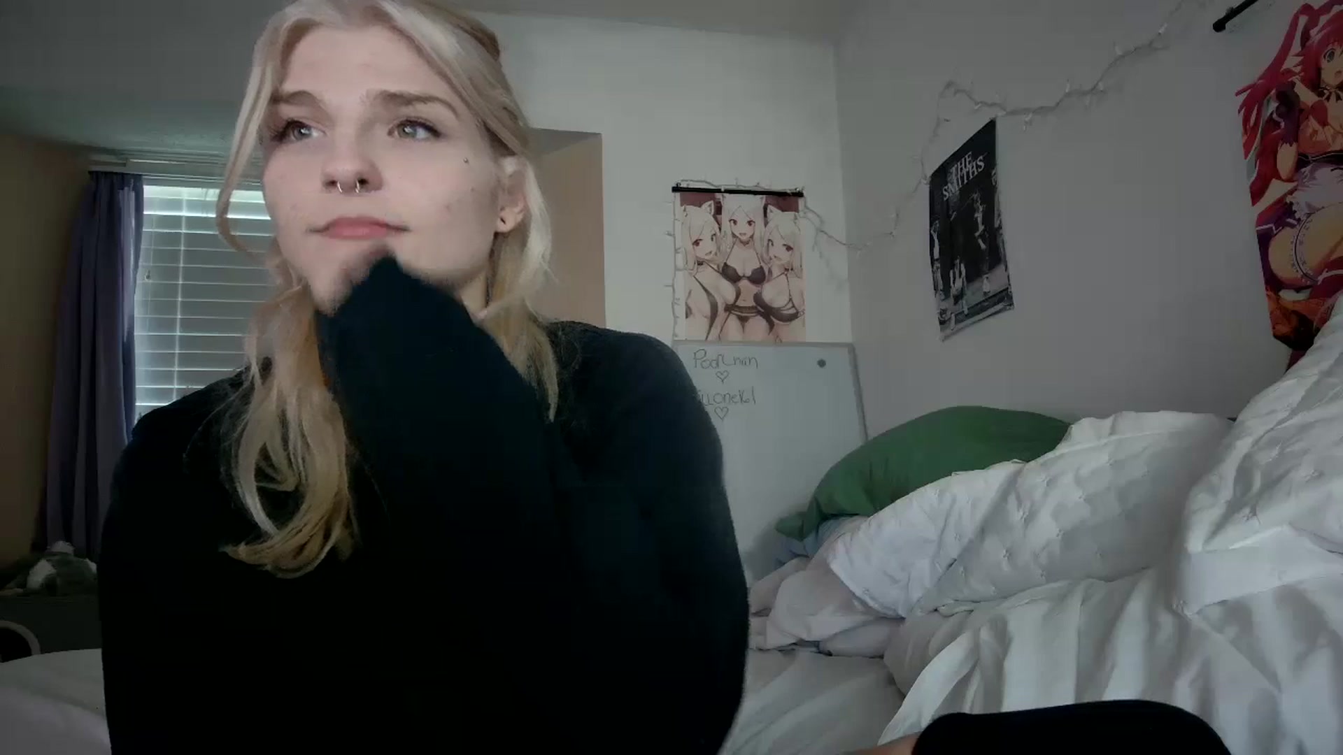 Gallery image thumbnail from DuckChan0's myfreecams stream on, 10/25/2023, 20:26 image 16 of 20