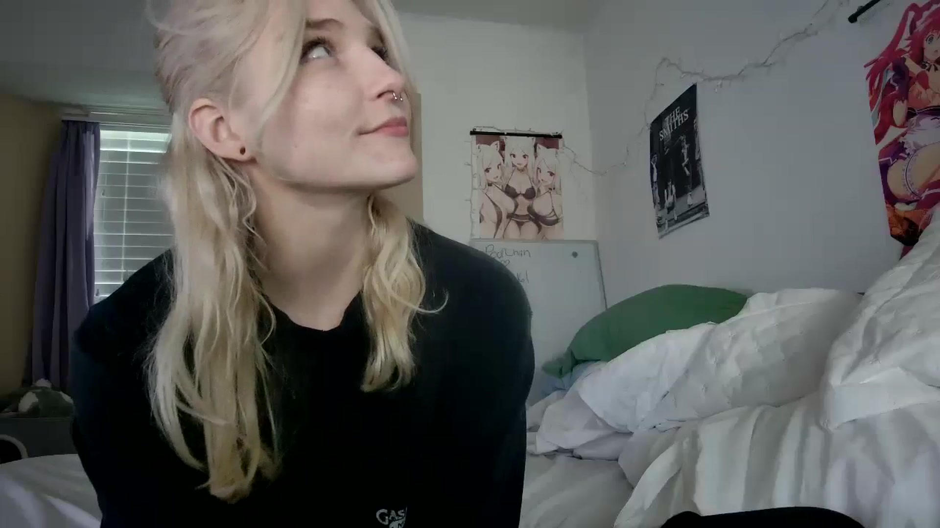 Gallery image thumbnail from DuckChan0's myfreecams stream on, 10/25/2023, 20:26 image 19 of 20