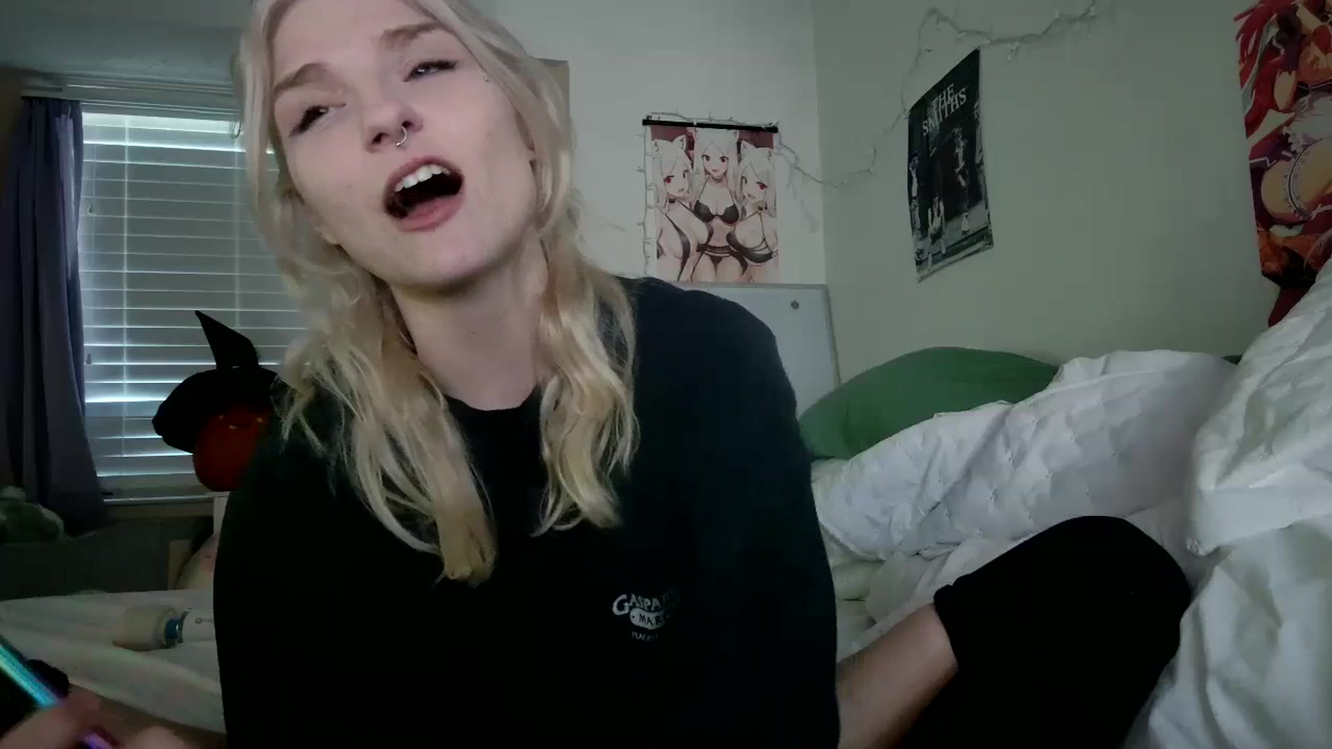 Gallery image thumbnail from DuckChan0's myfreecams stream on, 10/25/2023, 20:26 image 9 of 20