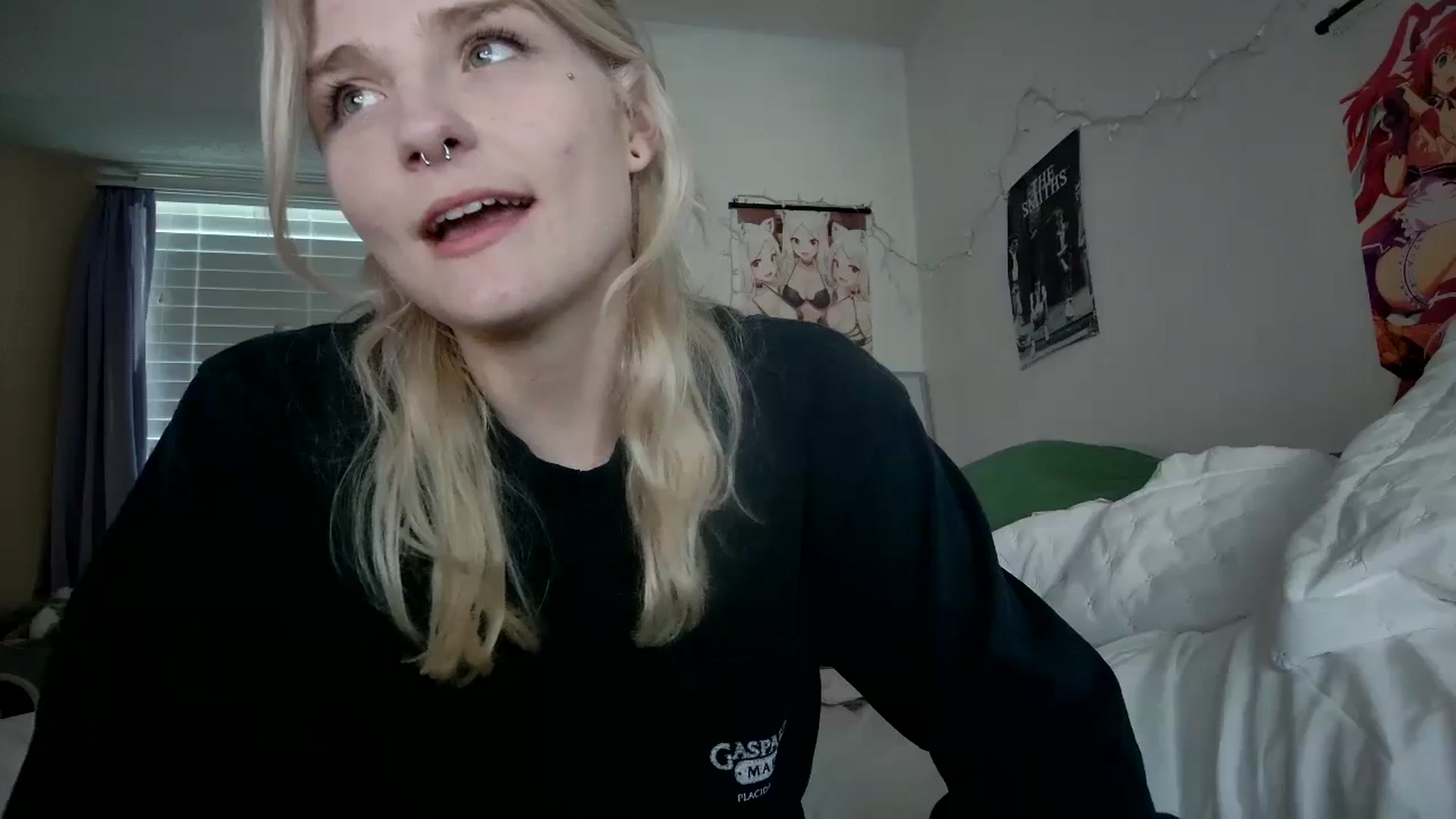 Gallery image thumbnail from DuckChan0's myfreecams stream on, 10/25/2023, 20:26 image 17 of 20