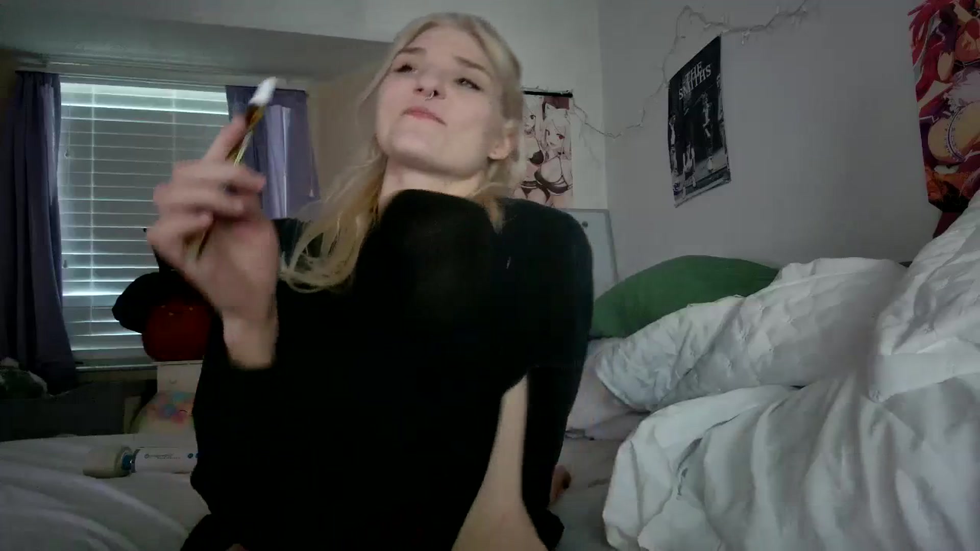 Gallery image thumbnail from DuckChan0's myfreecams stream on, 10/25/2023, 20:26 image 12 of 20