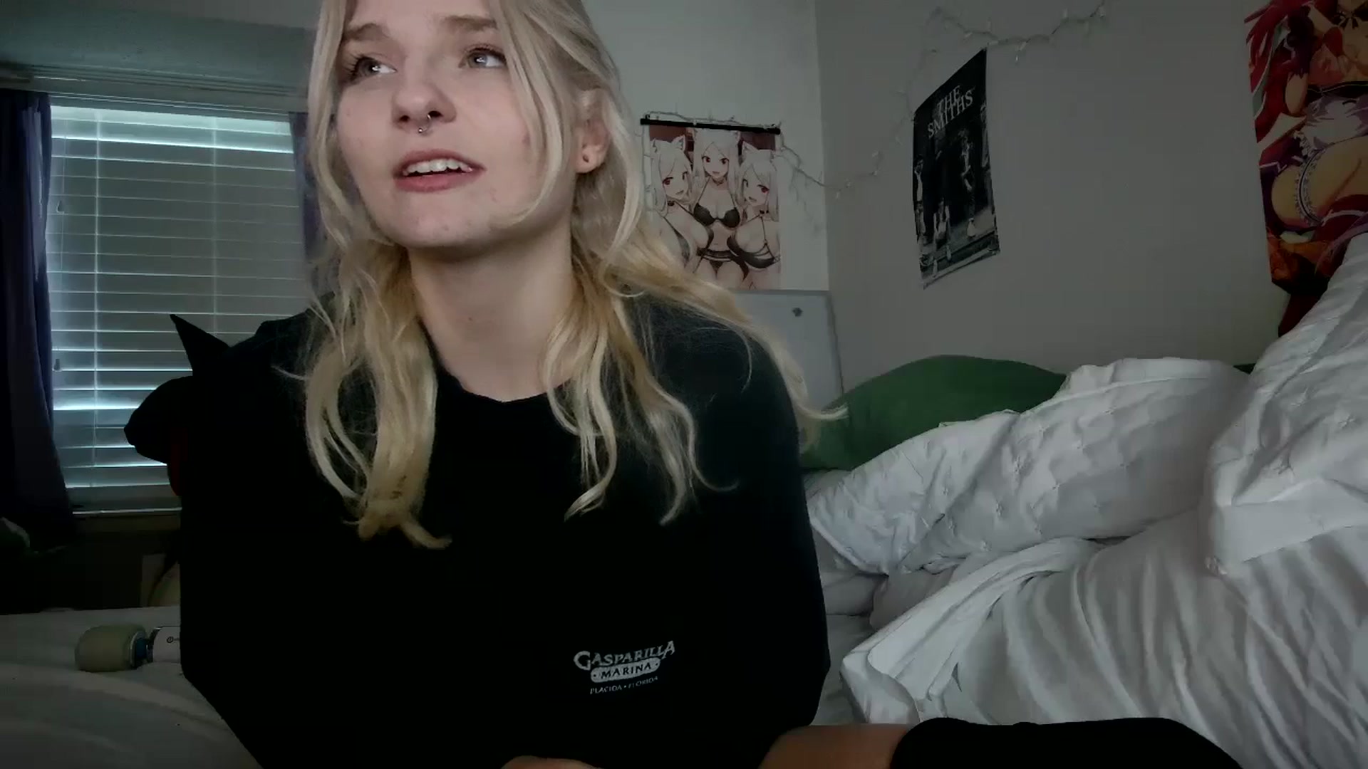 Gallery image thumbnail from DuckChan0's myfreecams stream on, 10/25/2023, 20:26 image 3 of 20