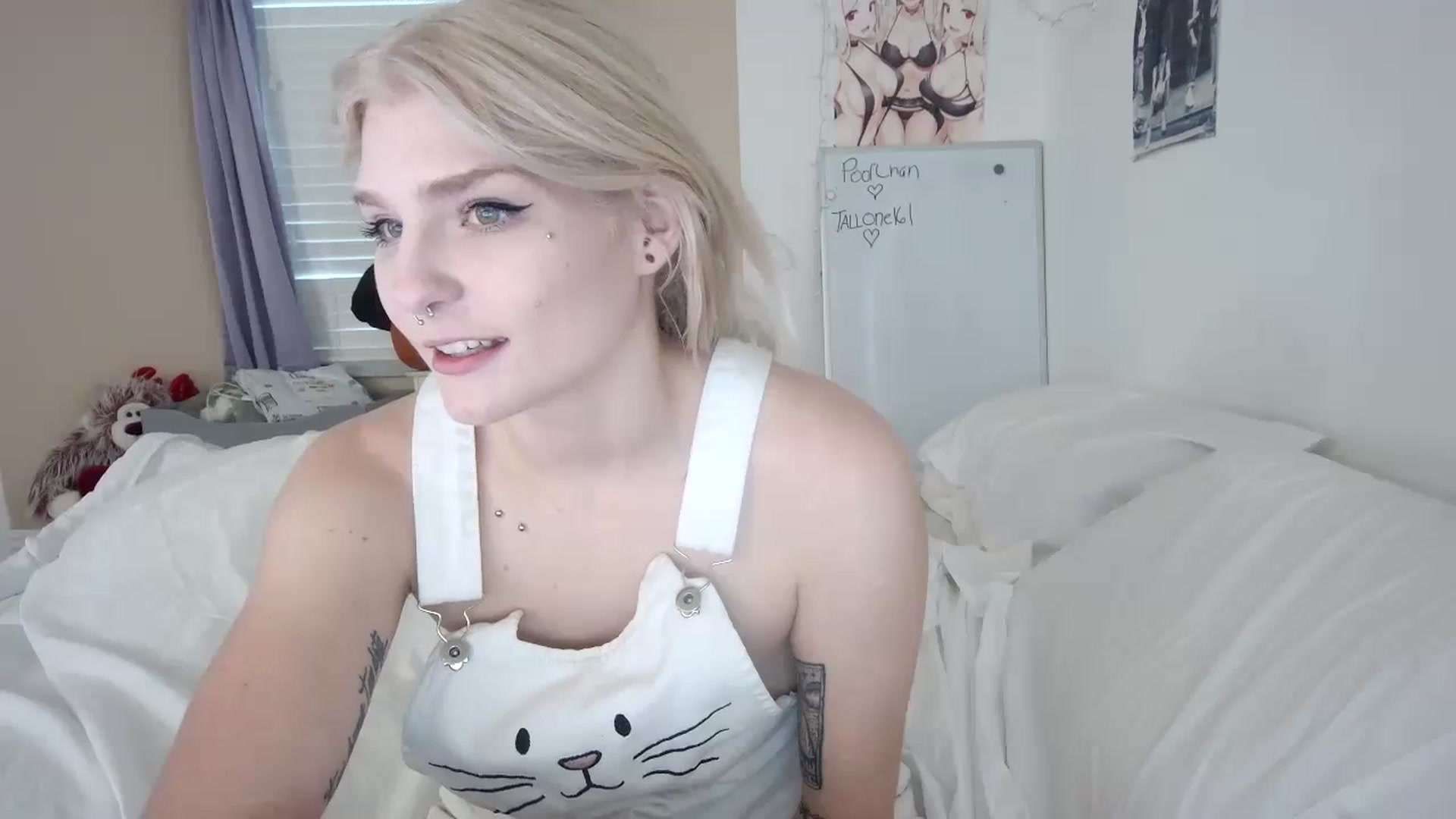 Gallery image thumbnail from DuckChan0's myfreecams stream on, 10/26/2023, 17:36 image 2 of 20