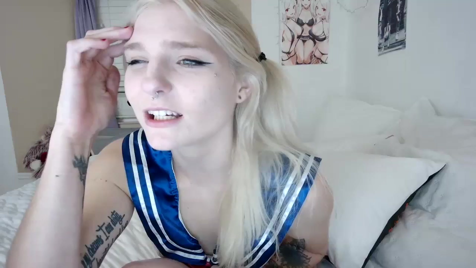 Gallery image thumbnail from DuckChan0's myfreecams stream on, 10/28/2023, 23:47 image 10 of 20