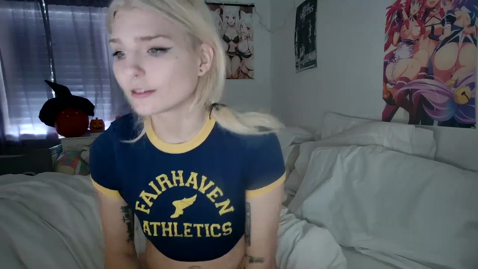Gallery image thumbnail from DuckChan0's myfreecams stream on, 10/30/2023, 17:30 image 12 of 20