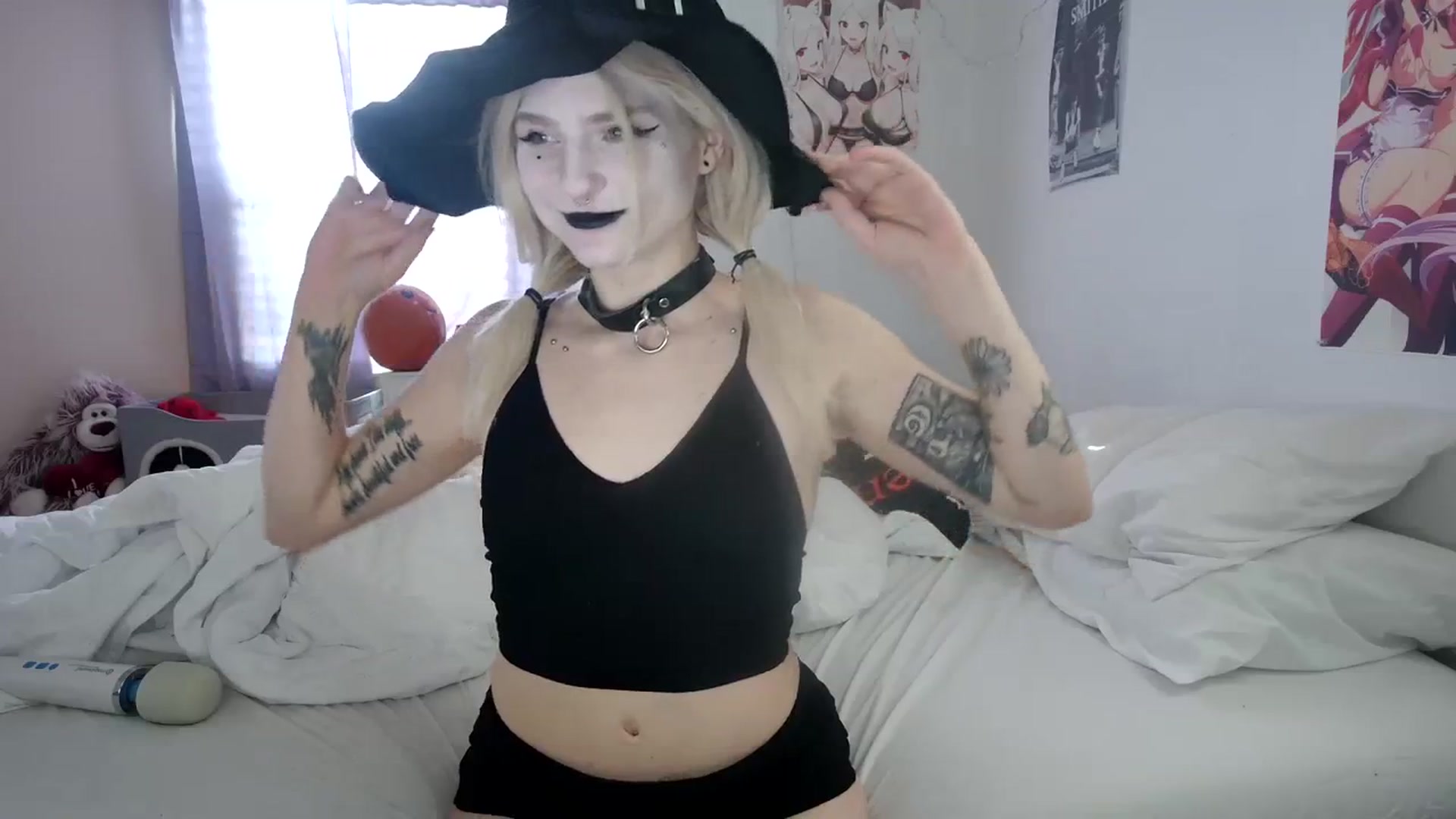 Gallery image thumbnail from DuckChan0's myfreecams stream on, 10/31/2023, 17:10 image 5 of 20
