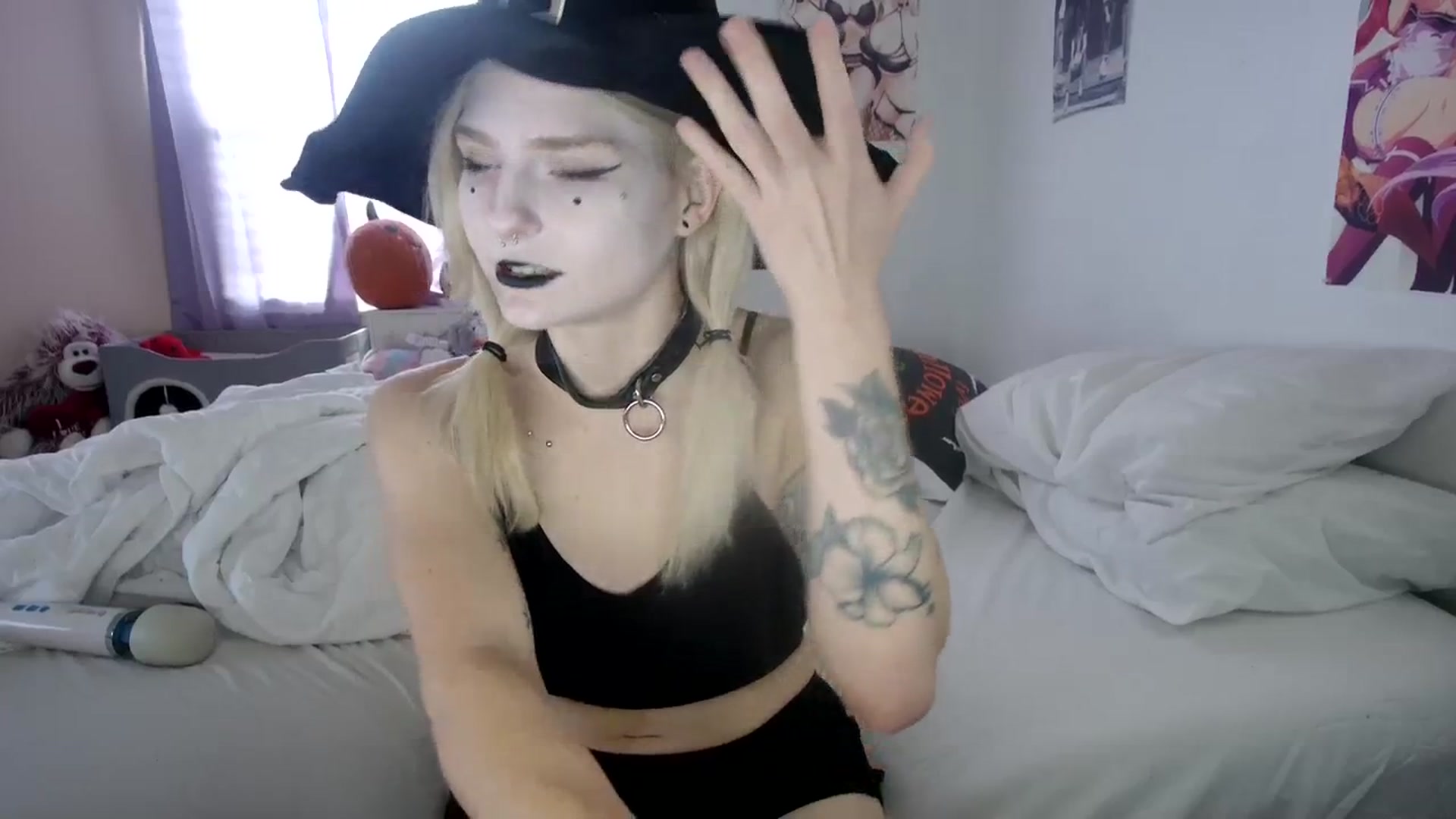 Gallery image thumbnail from DuckChan0's myfreecams stream on, 10/31/2023, 17:10 image 11 of 20