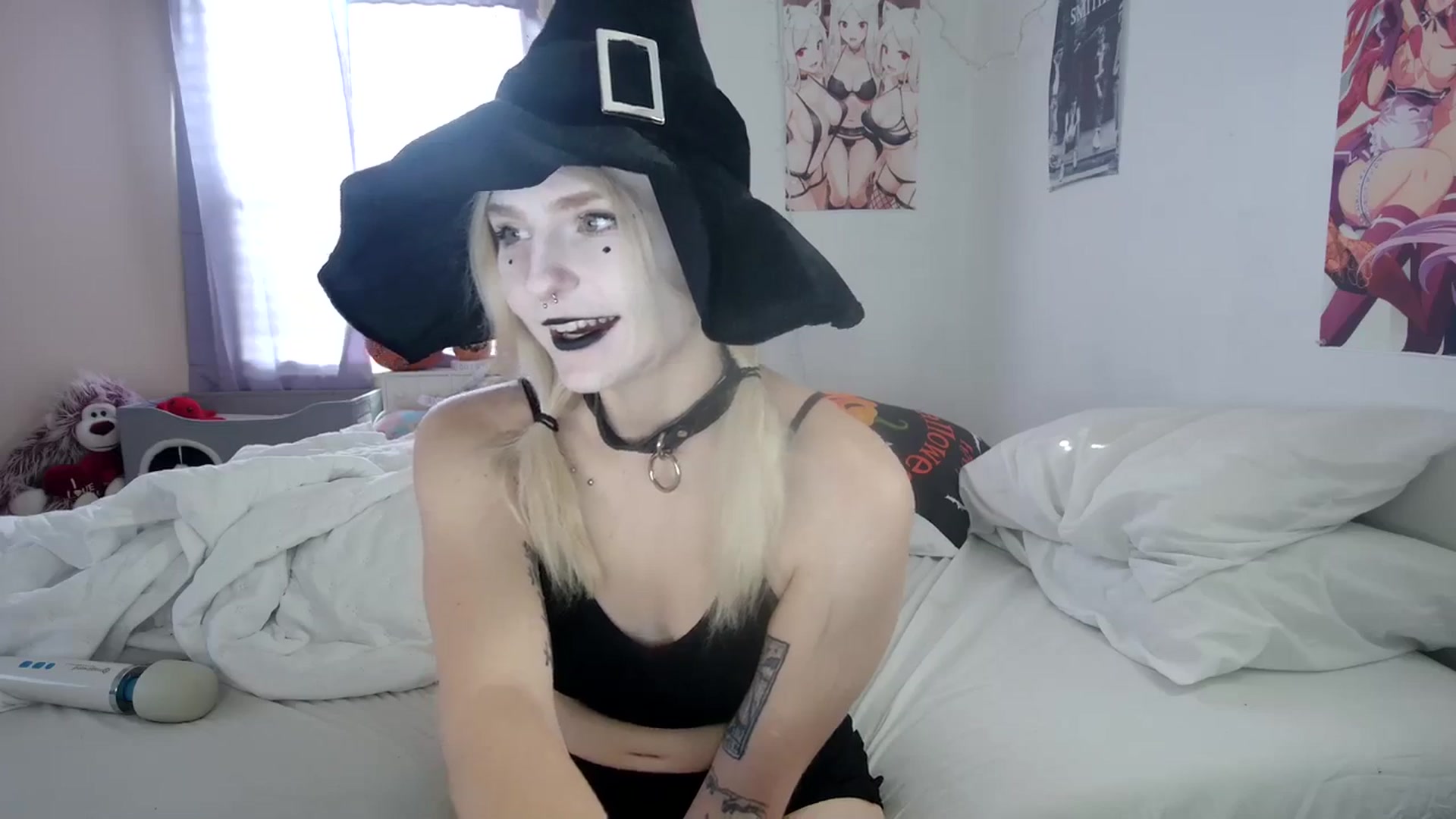 Gallery image thumbnail from DuckChan0's myfreecams stream on, 10/31/2023, 17:10 image 7 of 20