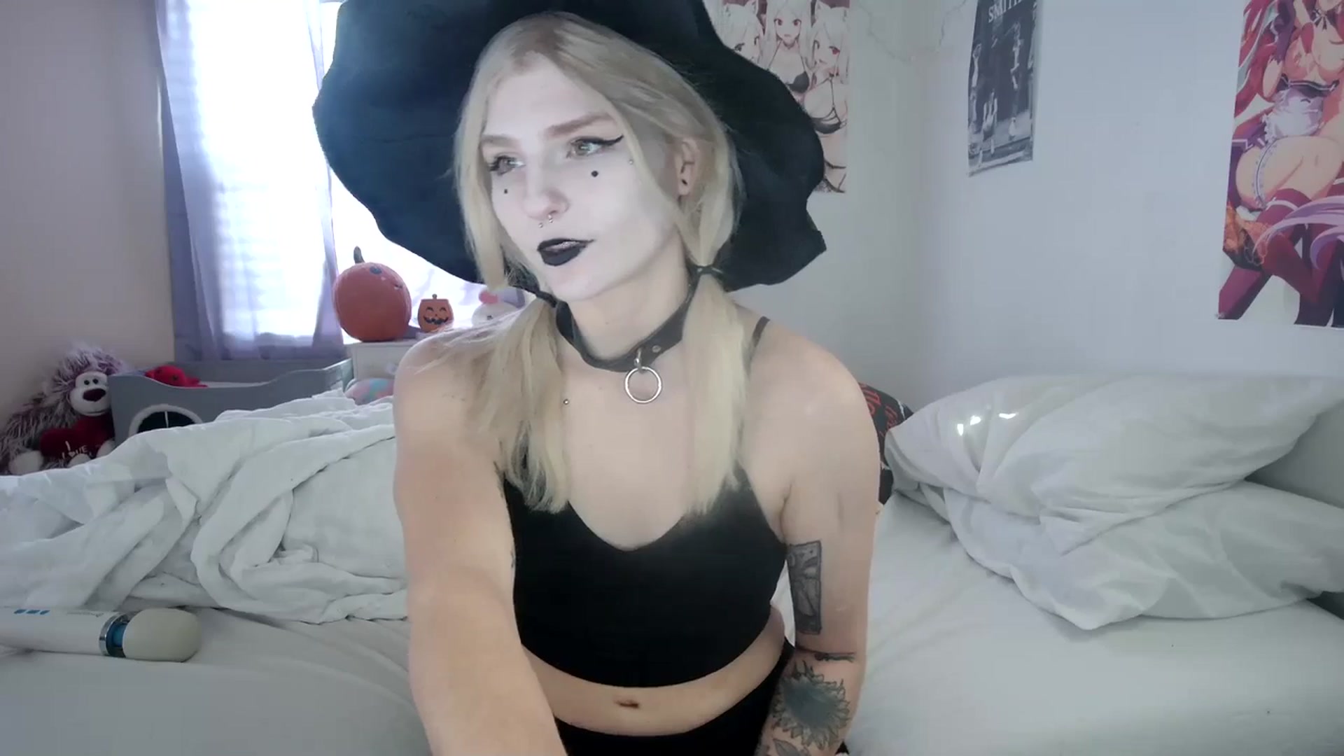 Gallery image thumbnail from DuckChan0's myfreecams stream on, 10/31/2023, 17:10 image 3 of 20