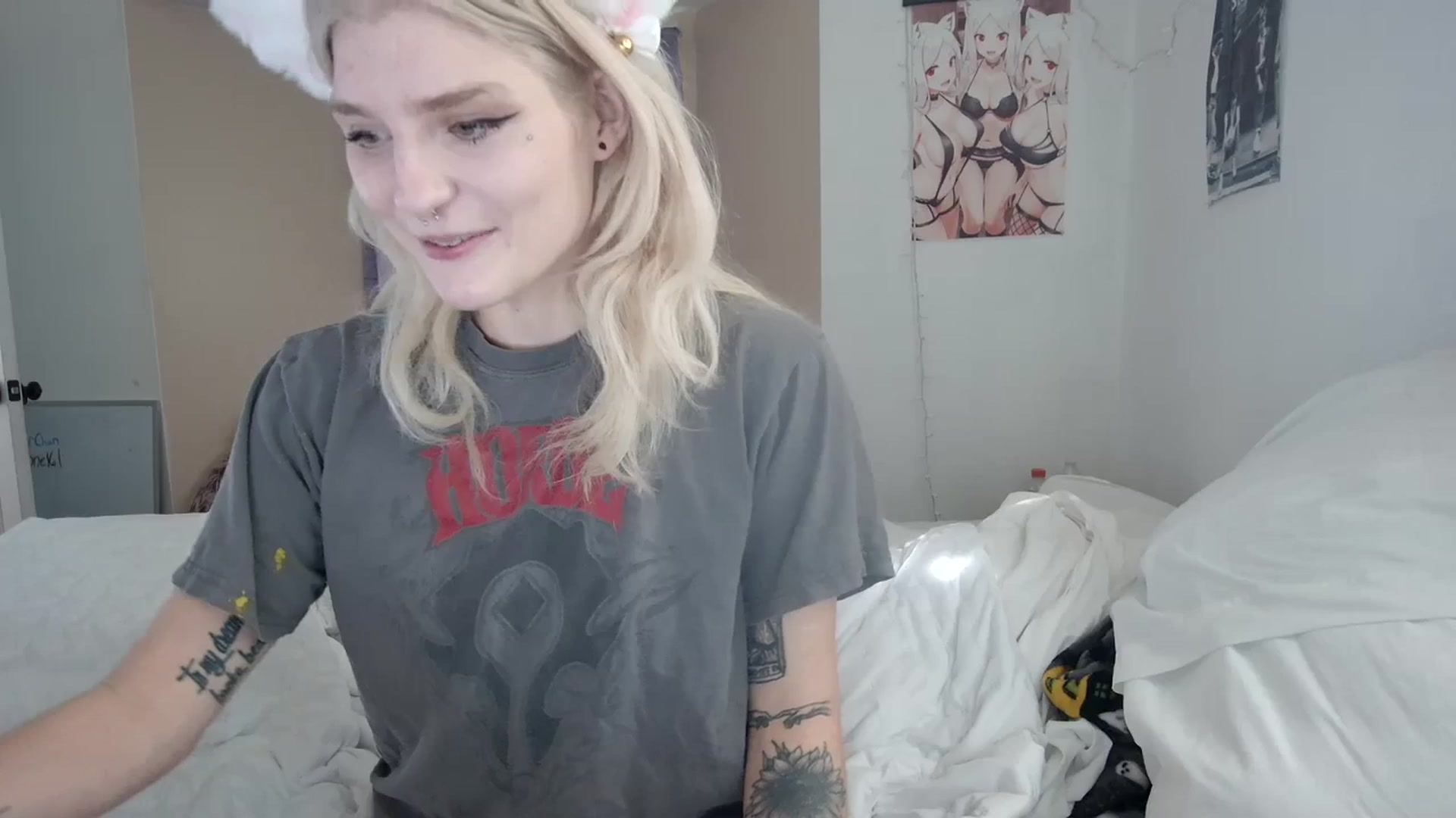 Gallery image thumbnail from DuckChan0's myfreecams stream on, 11/01/2023, 16:39 image 2 of 20