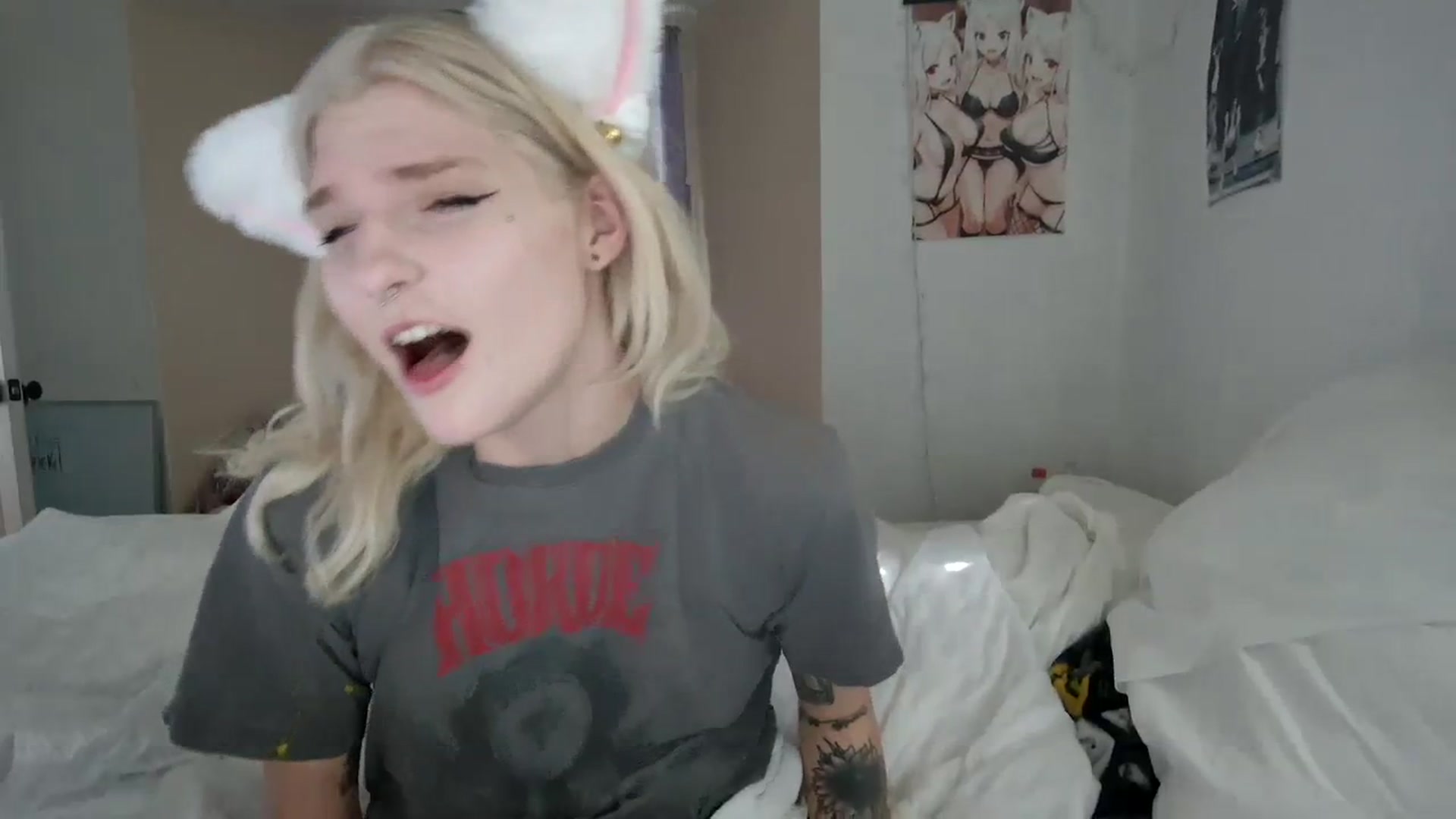 Gallery image thumbnail from DuckChan0's myfreecams stream on, 11/01/2023, 16:39 image 3 of 20