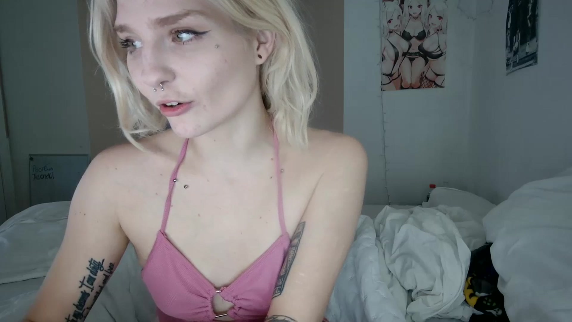 Gallery image thumbnail from DuckChan0's myfreecams stream on, 11/01/2023, 17:11 image 4 of 20