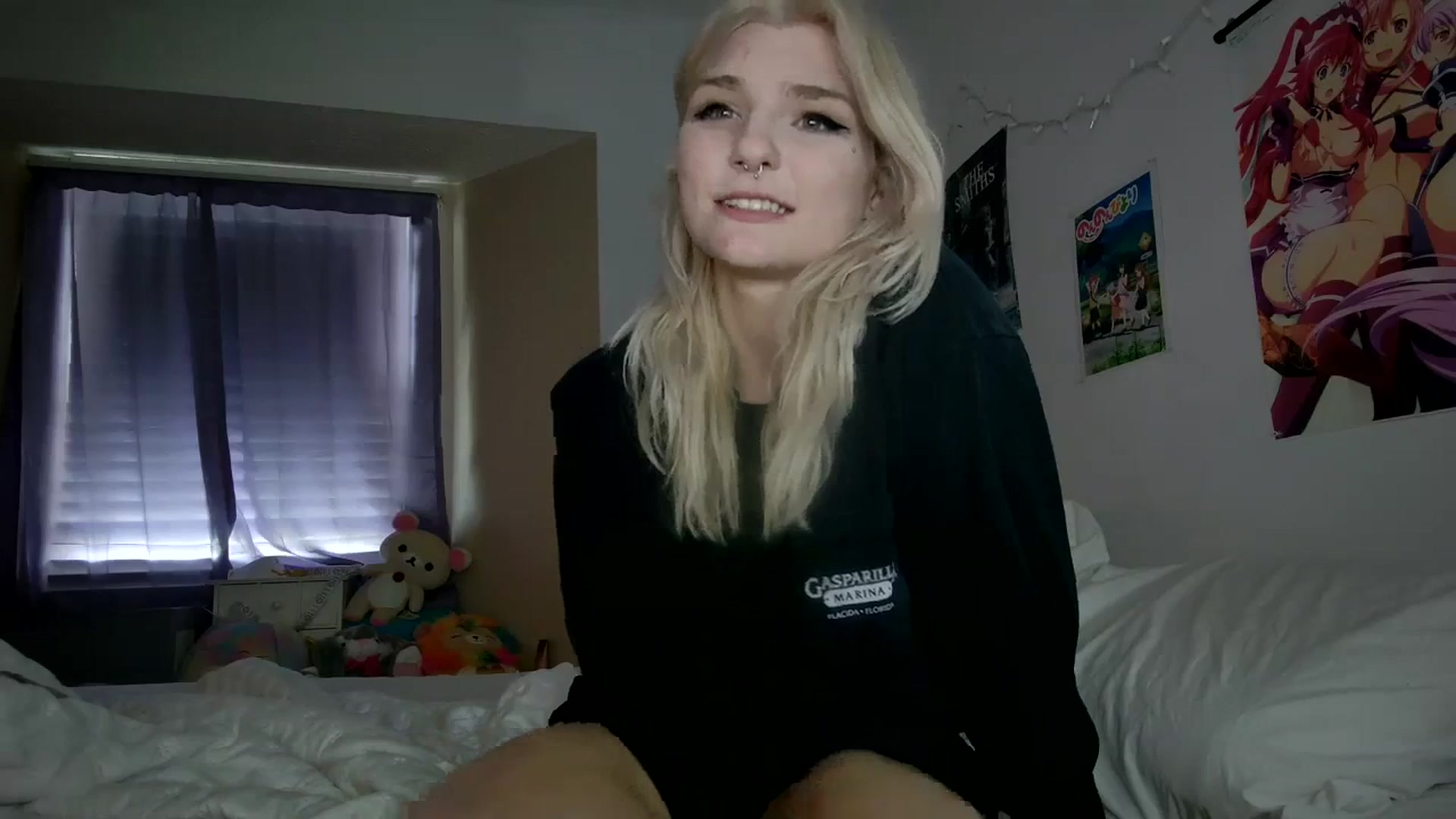 Gallery image thumbnail from DuckChan0's myfreecams stream on, 11/06/2023, 18:46 image 2 of 20