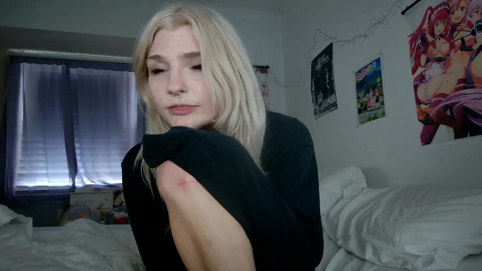 Gallery image thumbnail from DuckChan0's myfreecams stream on, 11/06/2023, 18:46 image 4 of 20