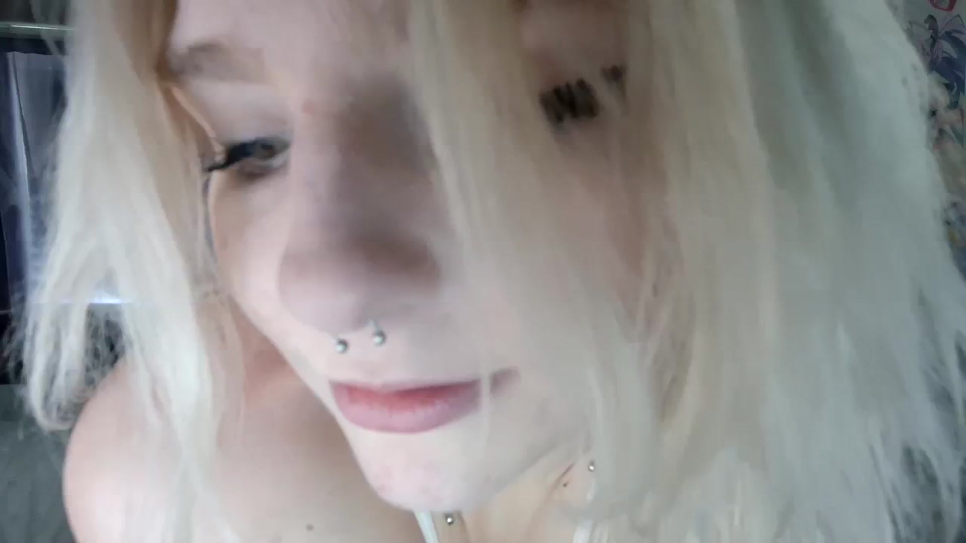 Gallery image thumbnail from DuckChan0's myfreecams stream on, 11/07/2023, 18:42 image 13 of 20