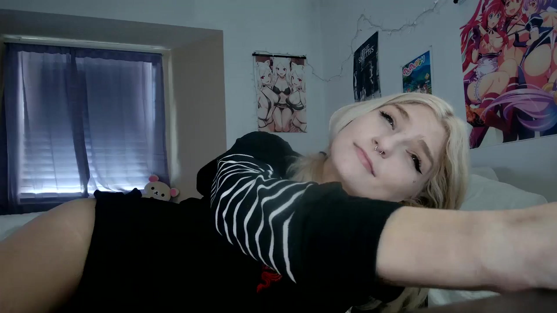 Gallery image thumbnail from DuckChan0's myfreecams stream on, 11/08/2023, 17:22 image 3 of 20